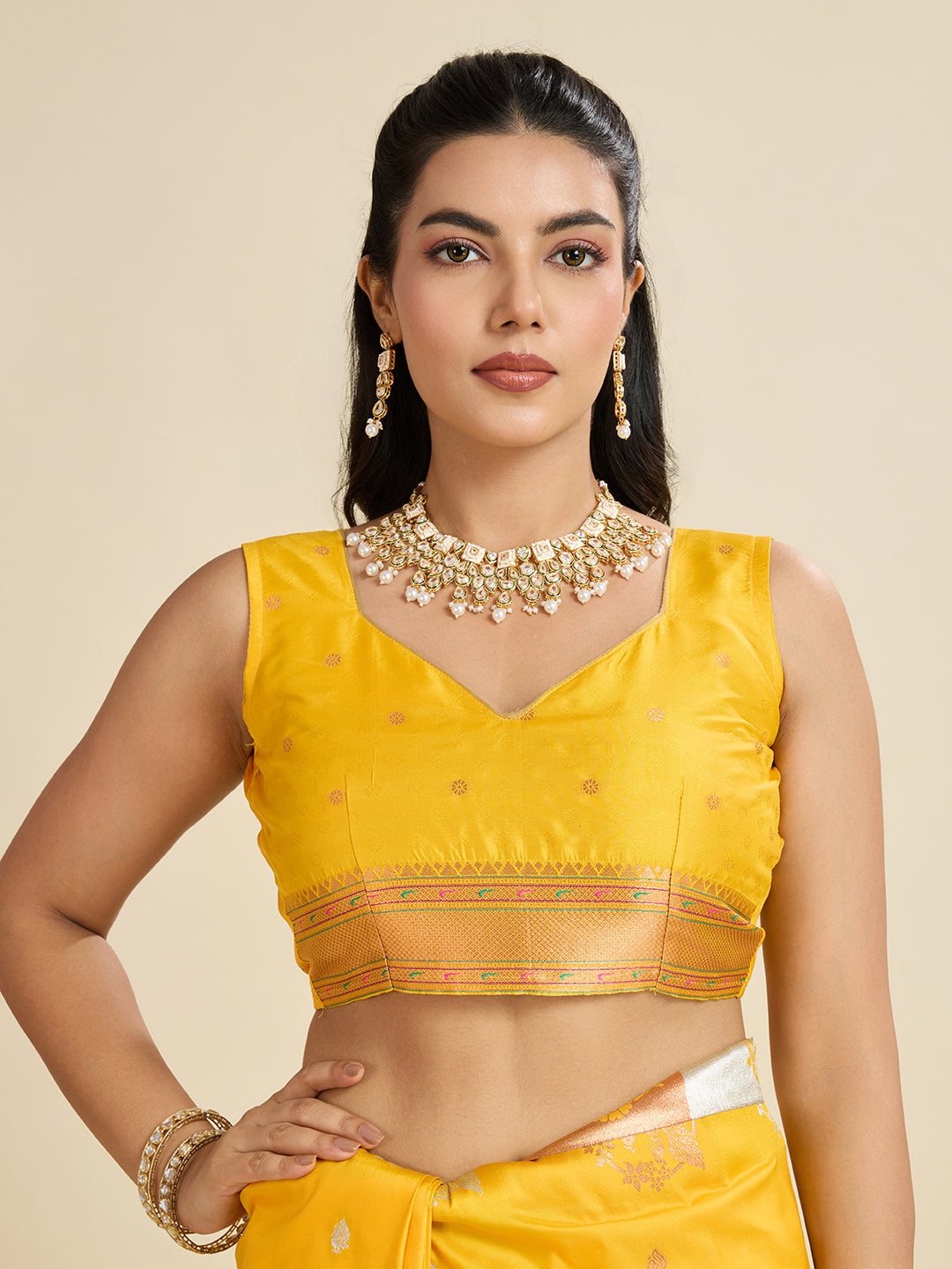 Murmurous Yellow Paithani Silk Saree With Ethnic Blouse Piece