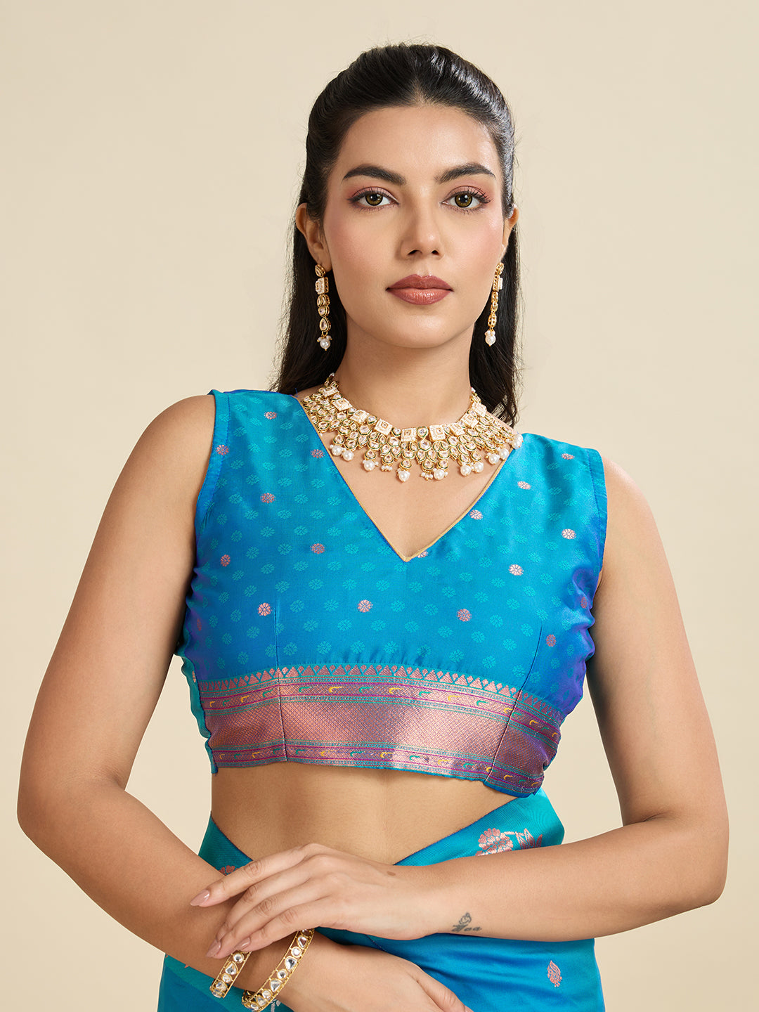 Whimsical Rama Paithani Silk Saree With Ethnic Blouse Piece