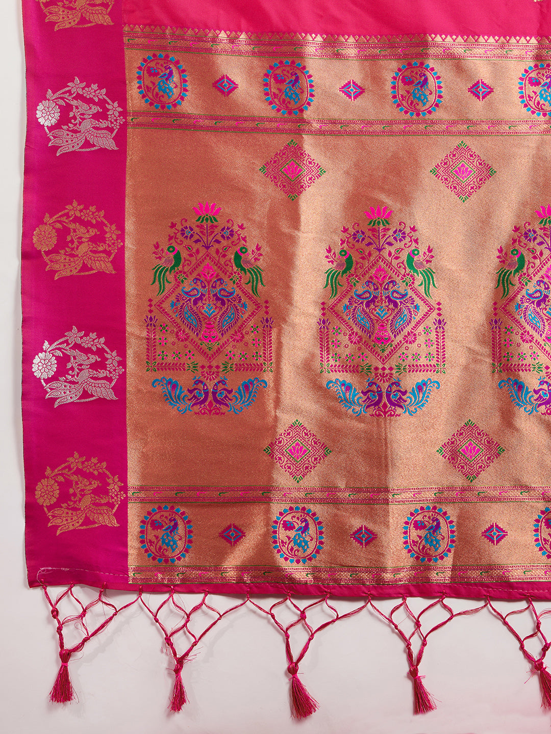 Skinny Dark Pink Paithani Silk Saree With Ethnic Blouse Piece