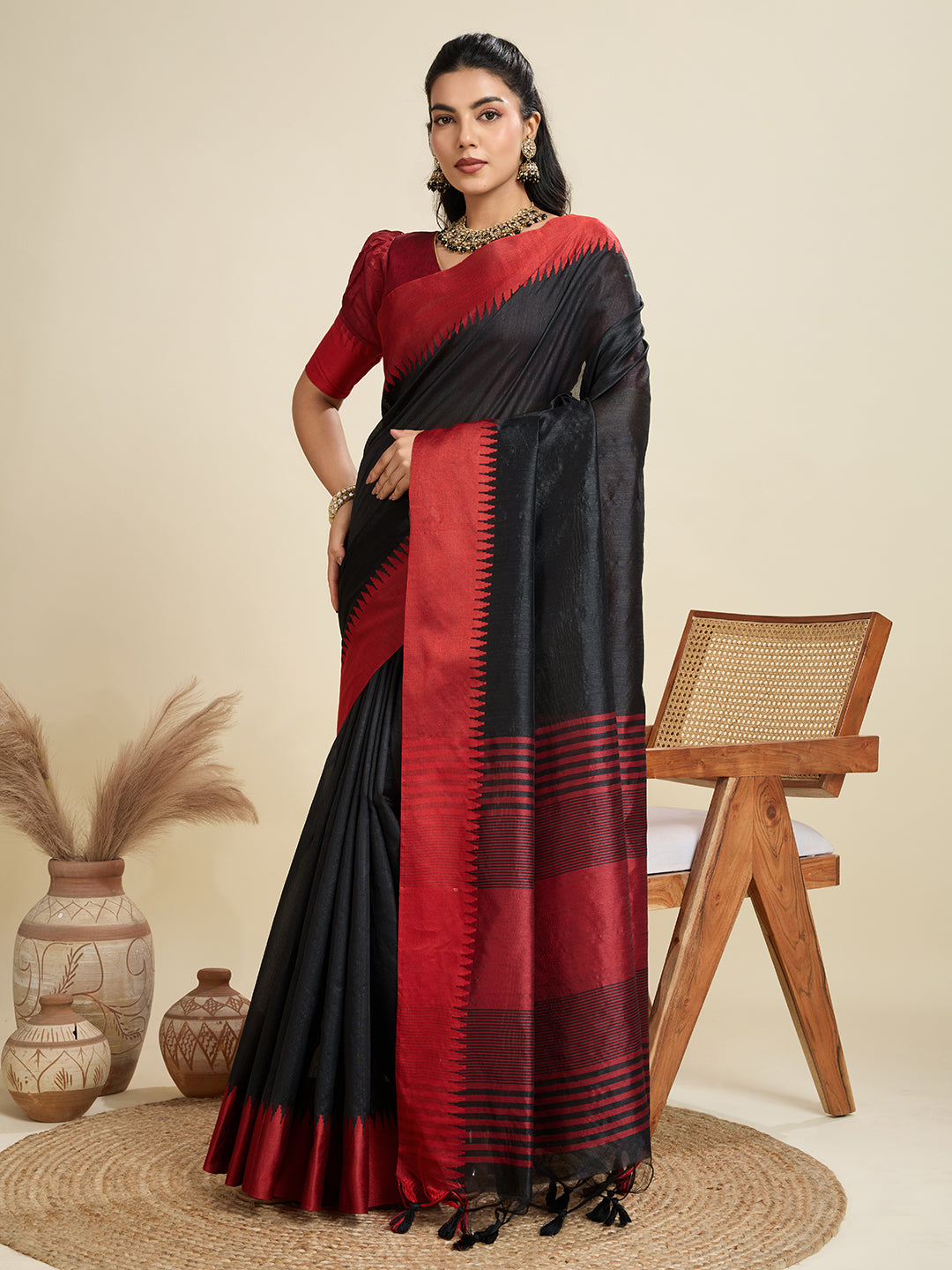Matte Black Soft Raw Silk Saree With Contrast Border