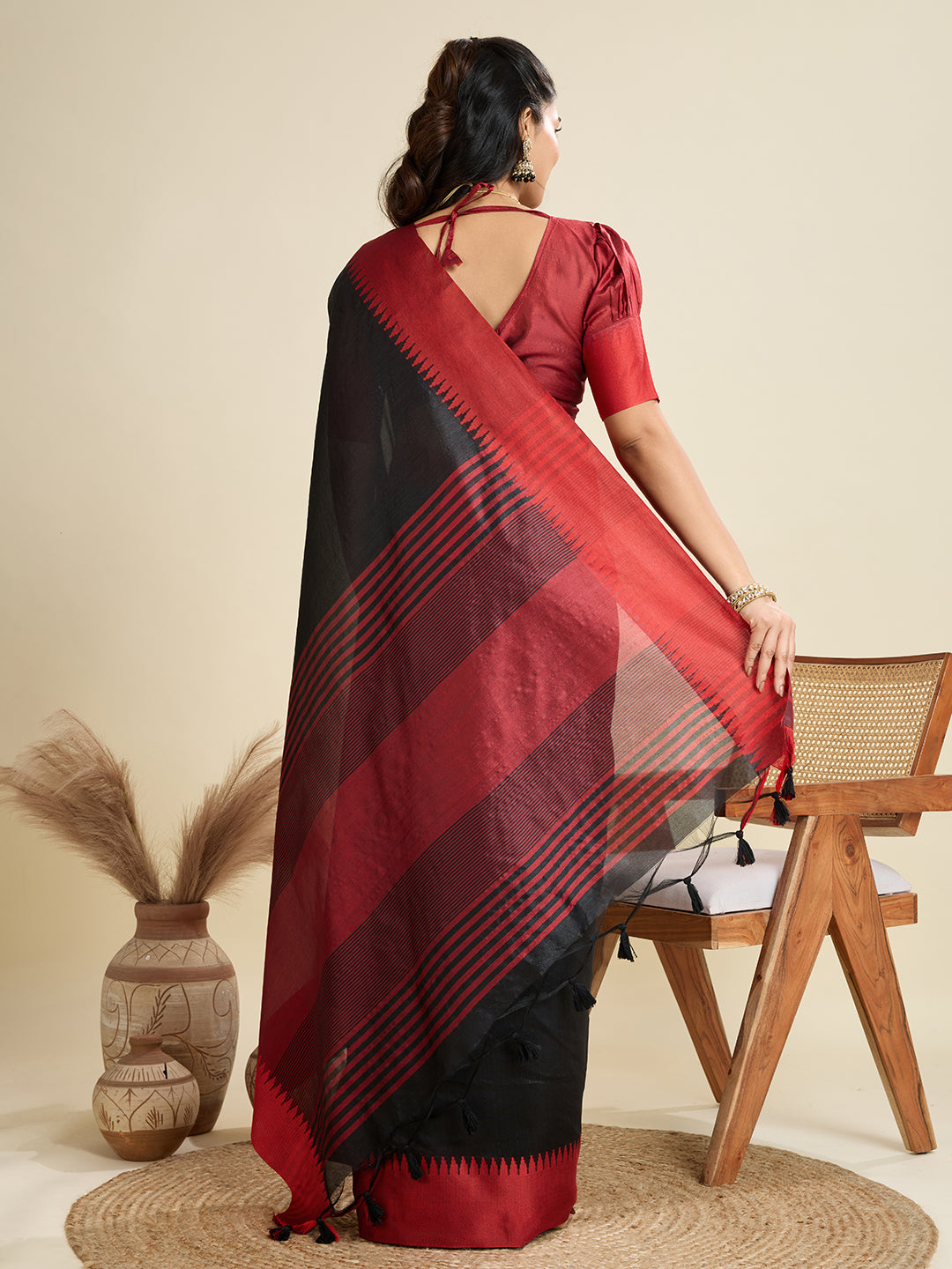 Matte Black Soft Raw Silk Saree With Contrast Border