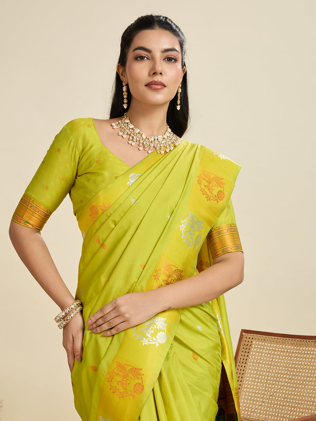 Opulent Parrot Paithani Silk Saree With Ethnic Blouse Piece