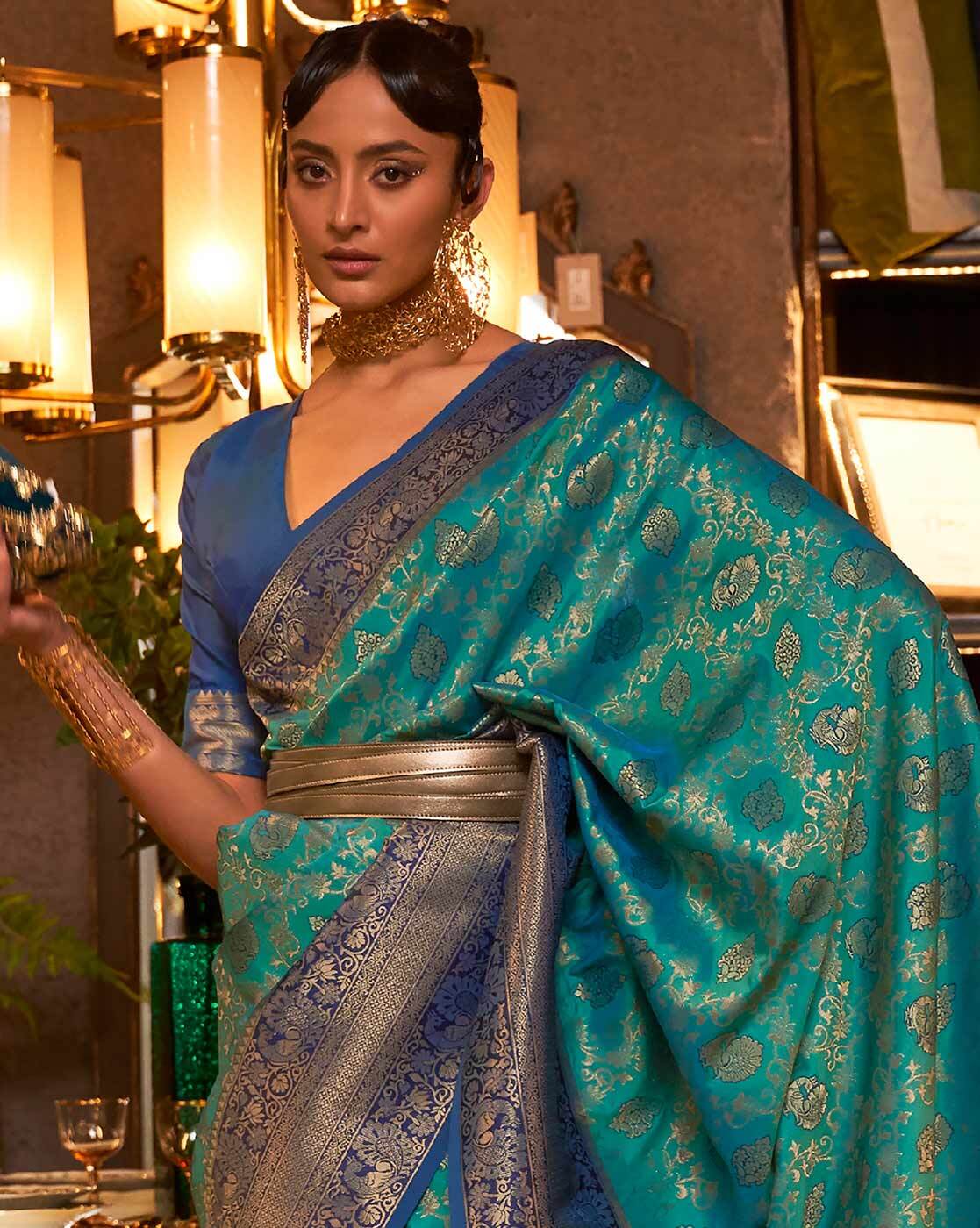 Preferable Rama Kanjivaram Silk Saree With Traditional Blouse Piece