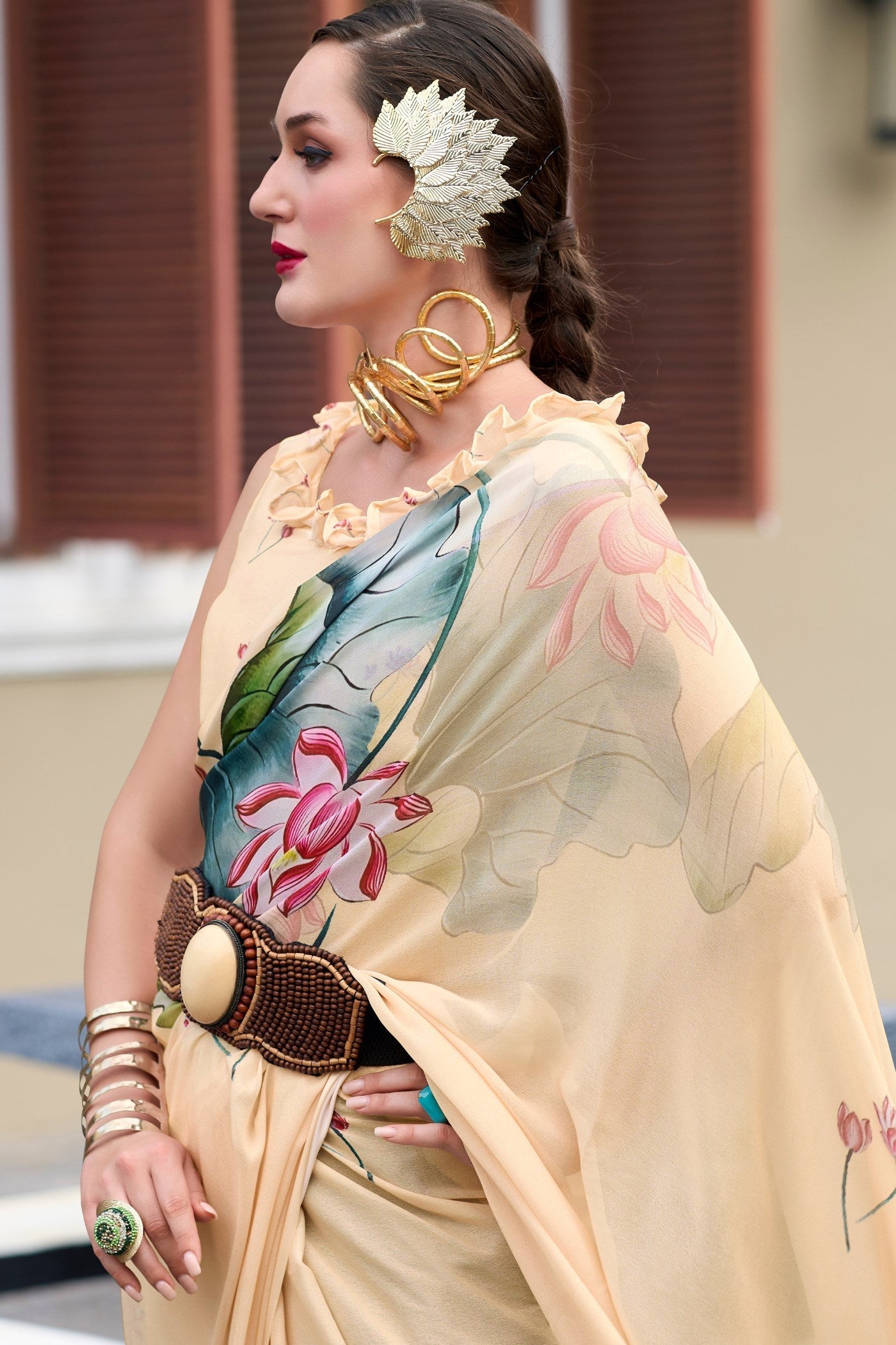 Cream Pure Georgette Floral Printed Trending Saree