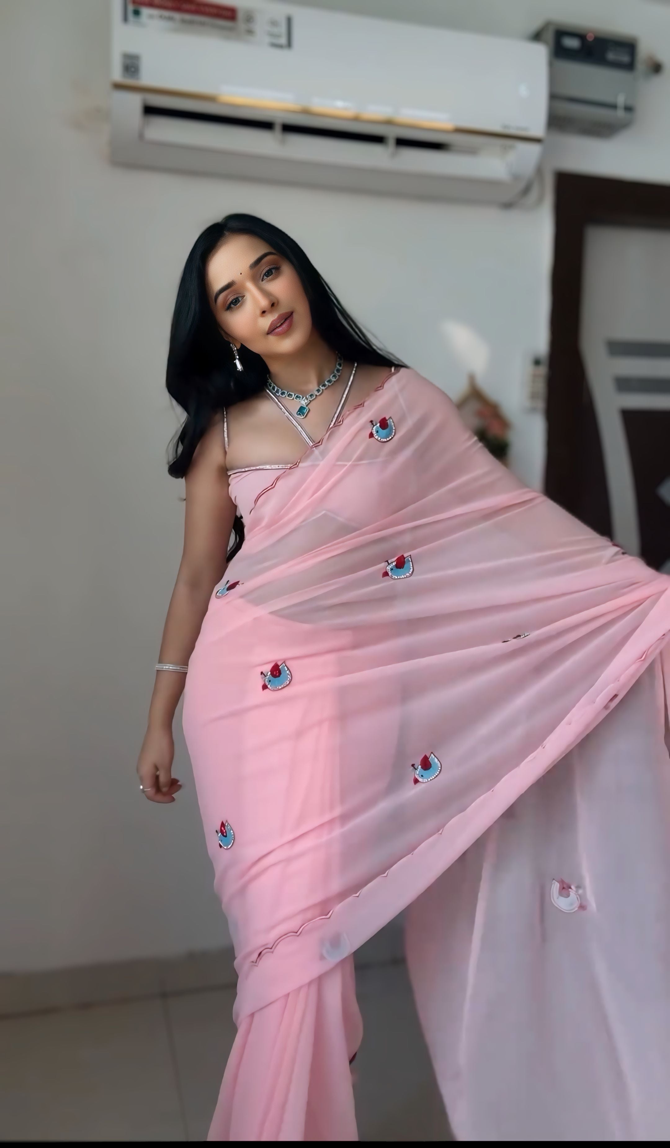 Stunning 1-Minute Ready To Wear Pink Georgette Saree