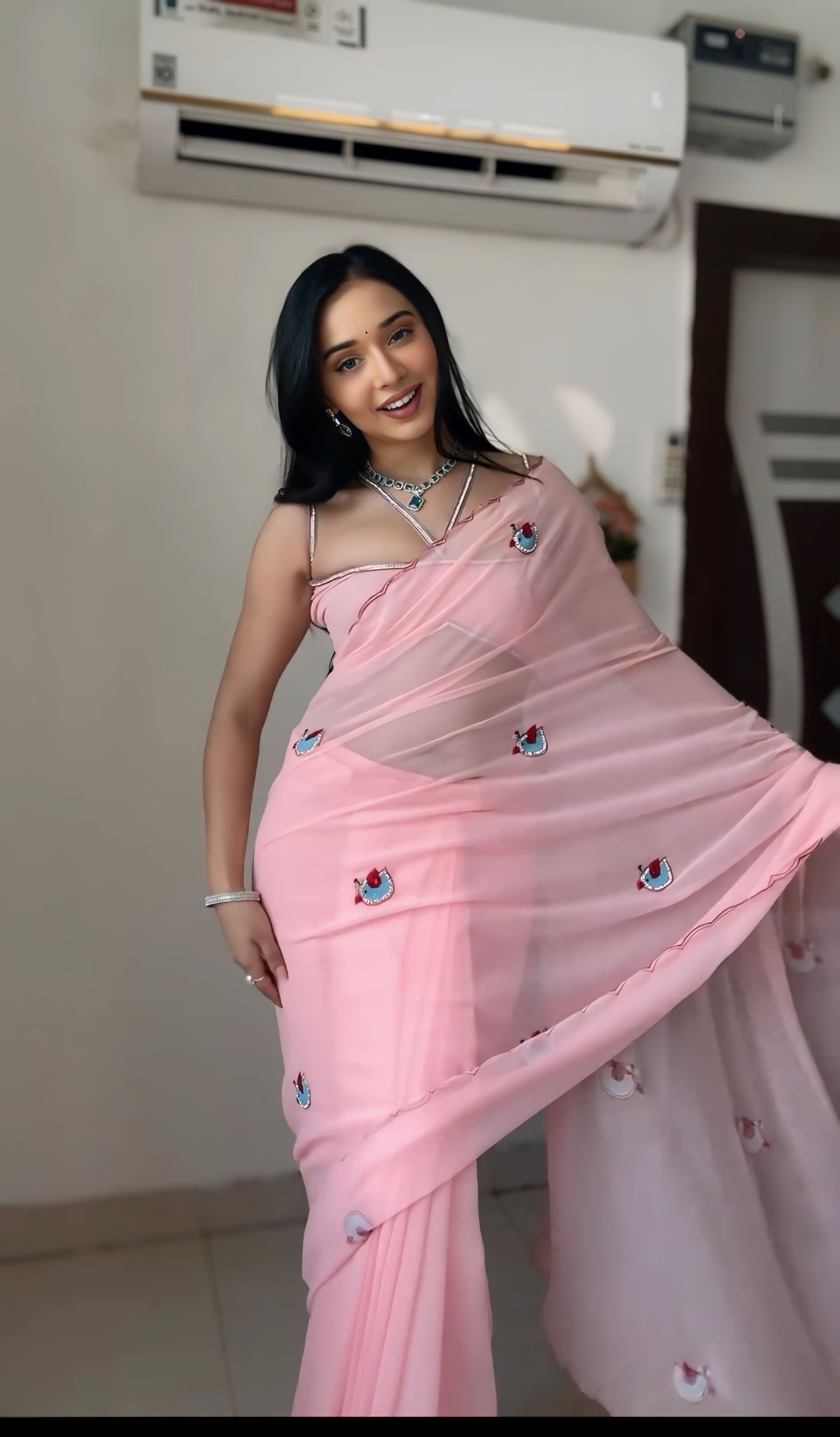 Stunning 1-Minute Ready To Wear Pink Georgette Saree