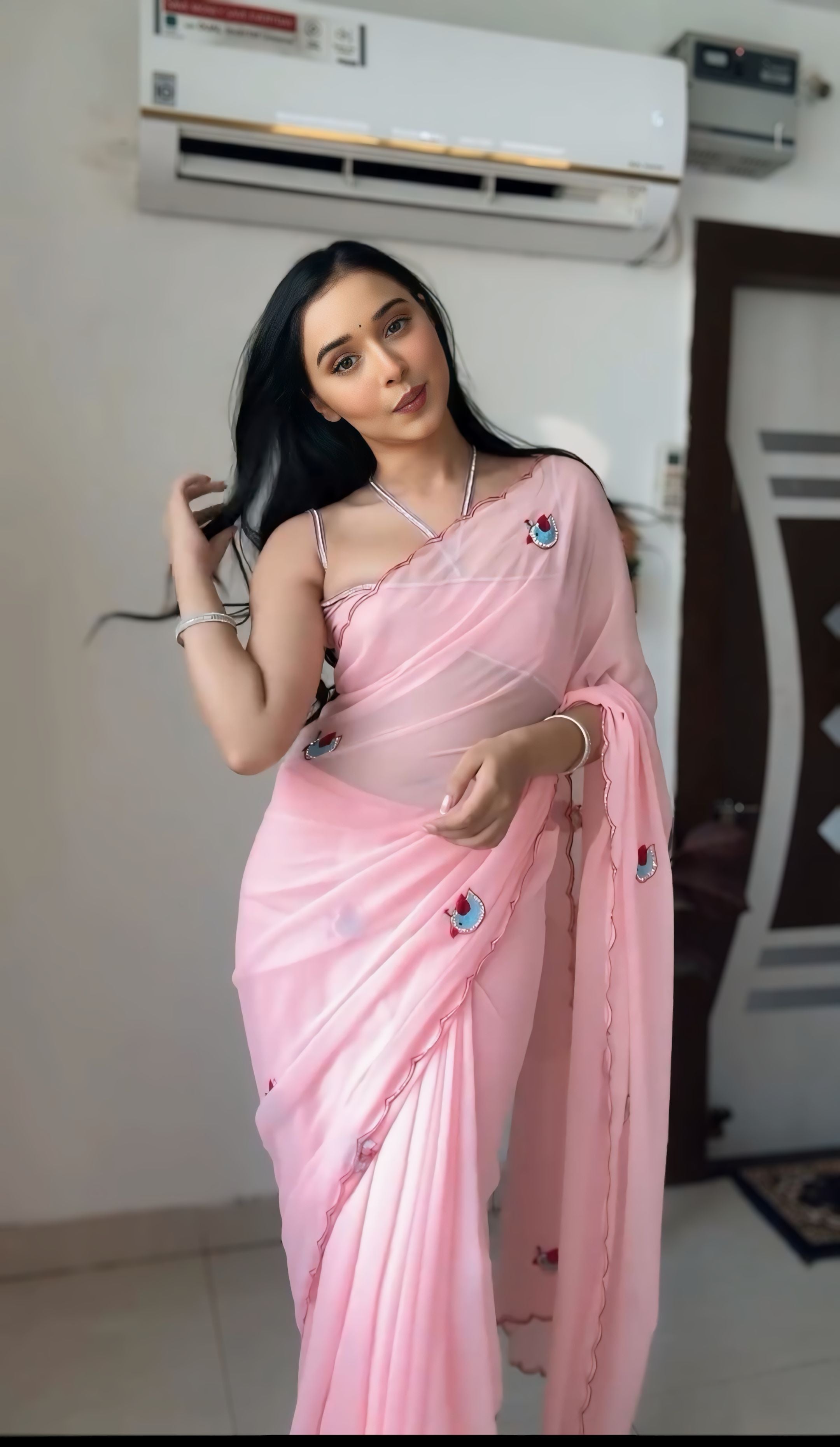 Stunning 1-Minute Ready To Wear Pink Georgette Saree