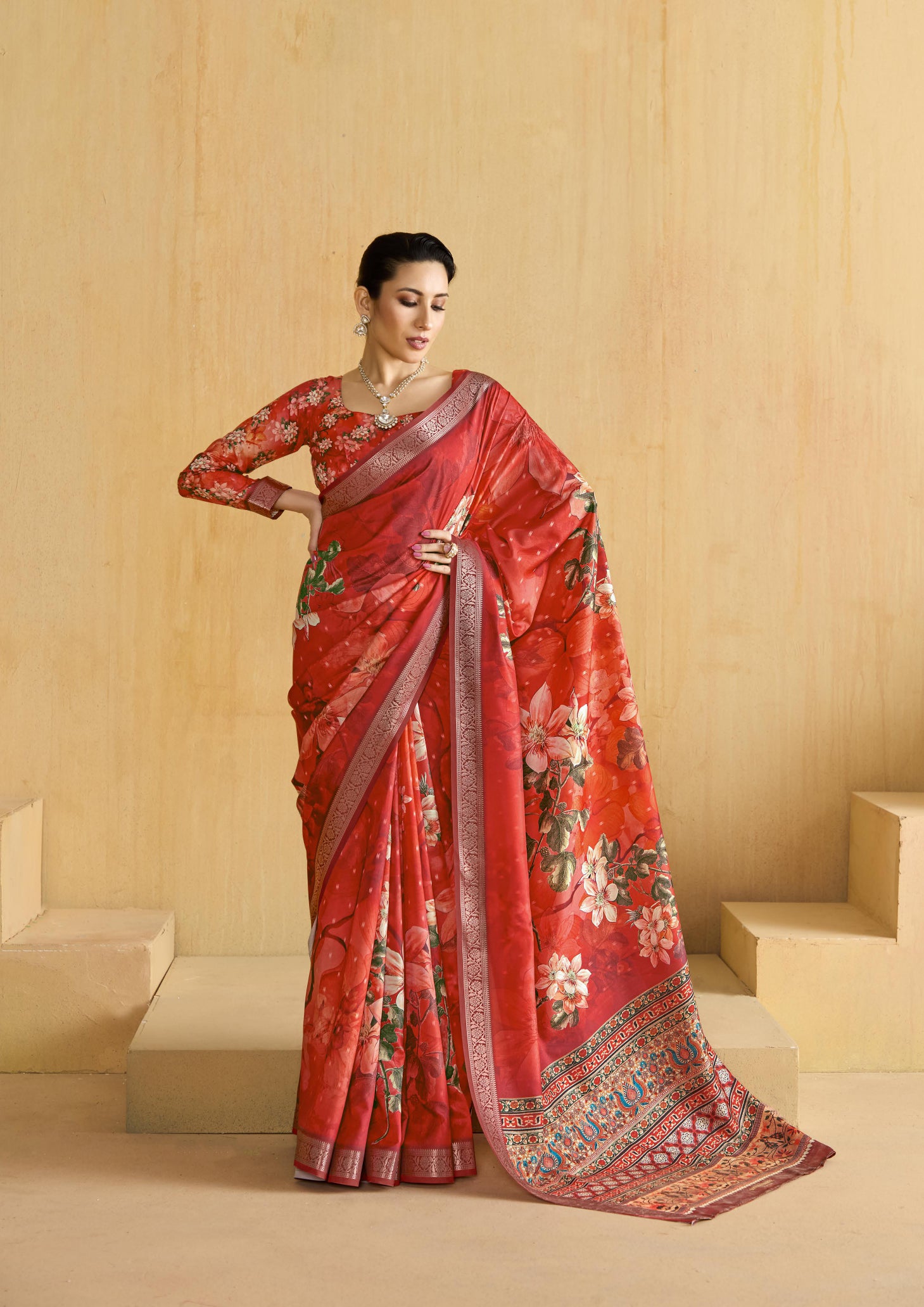 Red Flower Soft Silk Weaving Border Saree