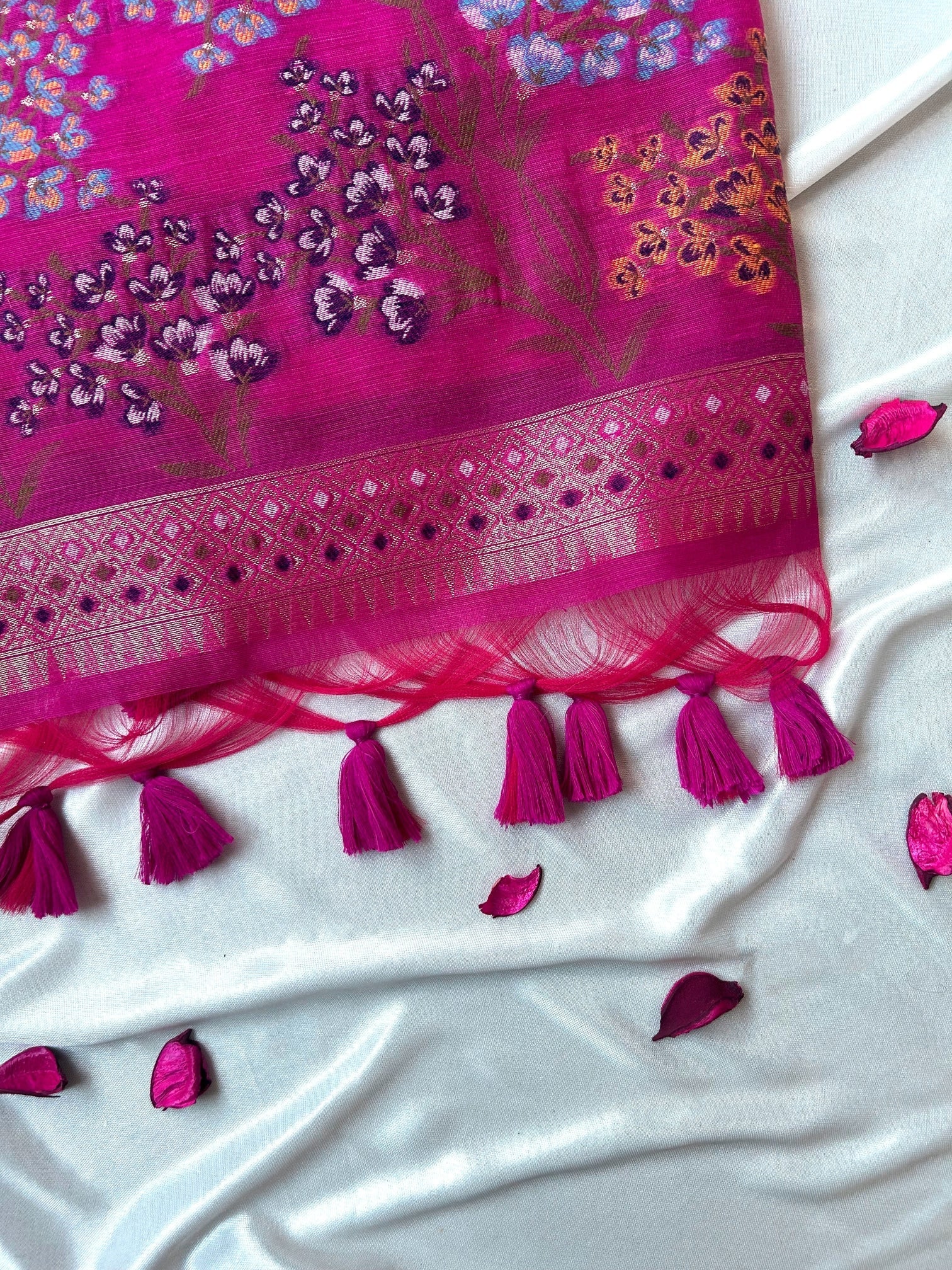 Hot Pink Handloom Cotton Soft Silk Saree With Blouse