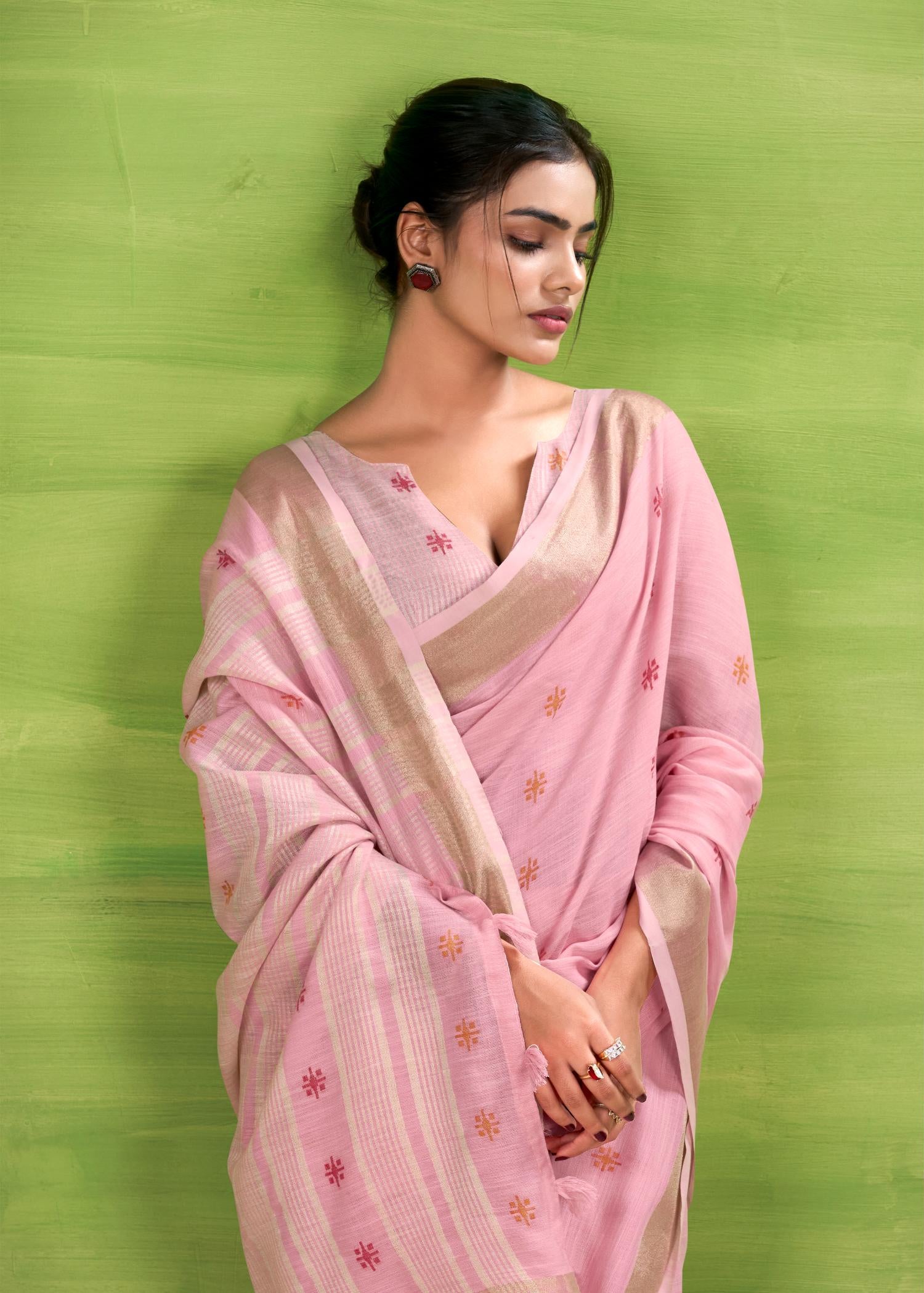 Charm Pink Woven Linen Cotton Soft Silk Saree