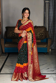 Green And Red 3D Bandhani Zari Woven Kanjiwaram Pallu Silk Saree