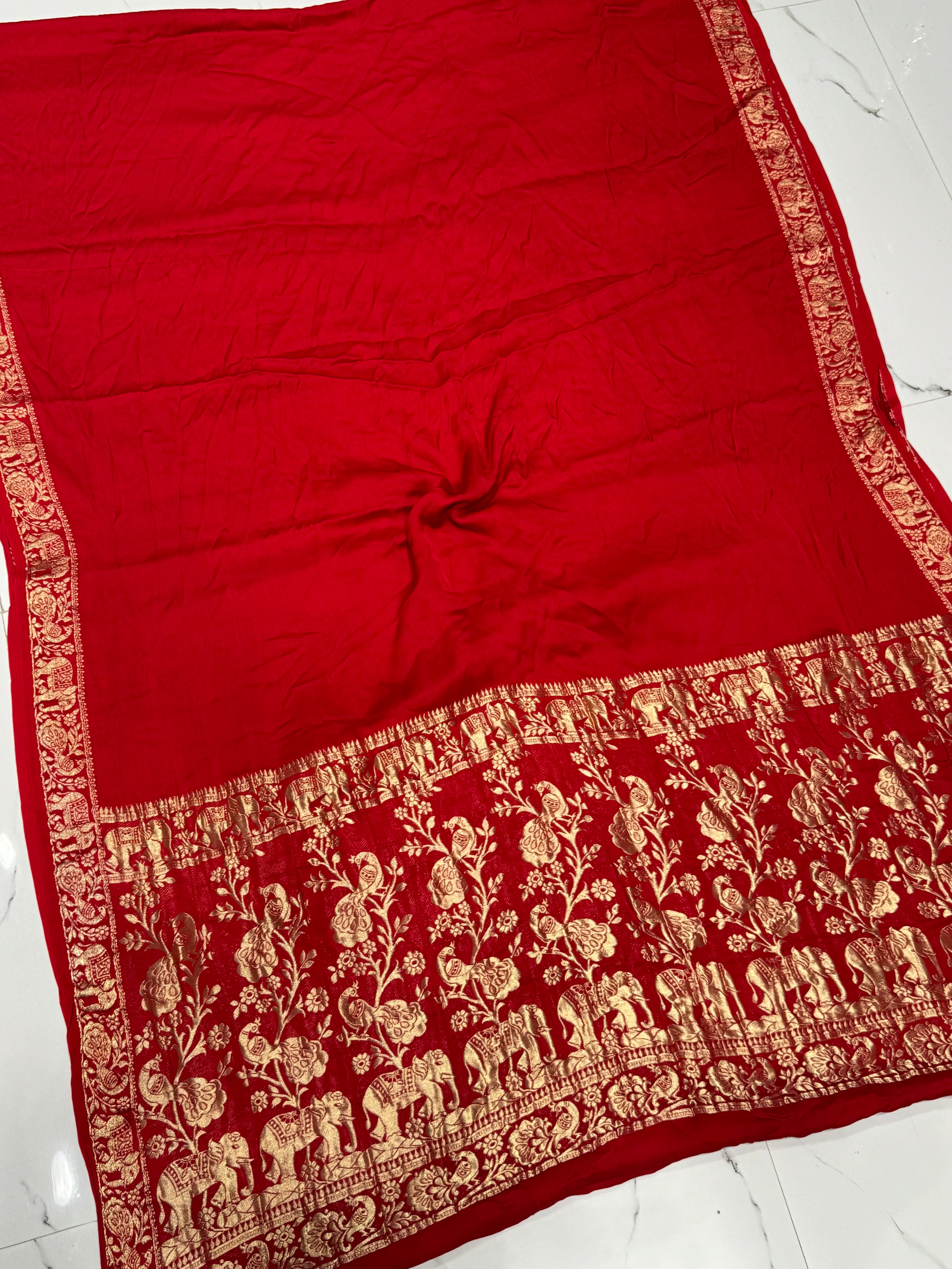 Ruby Red Plain Gajji Silk Nakshi Border Pallu Saree