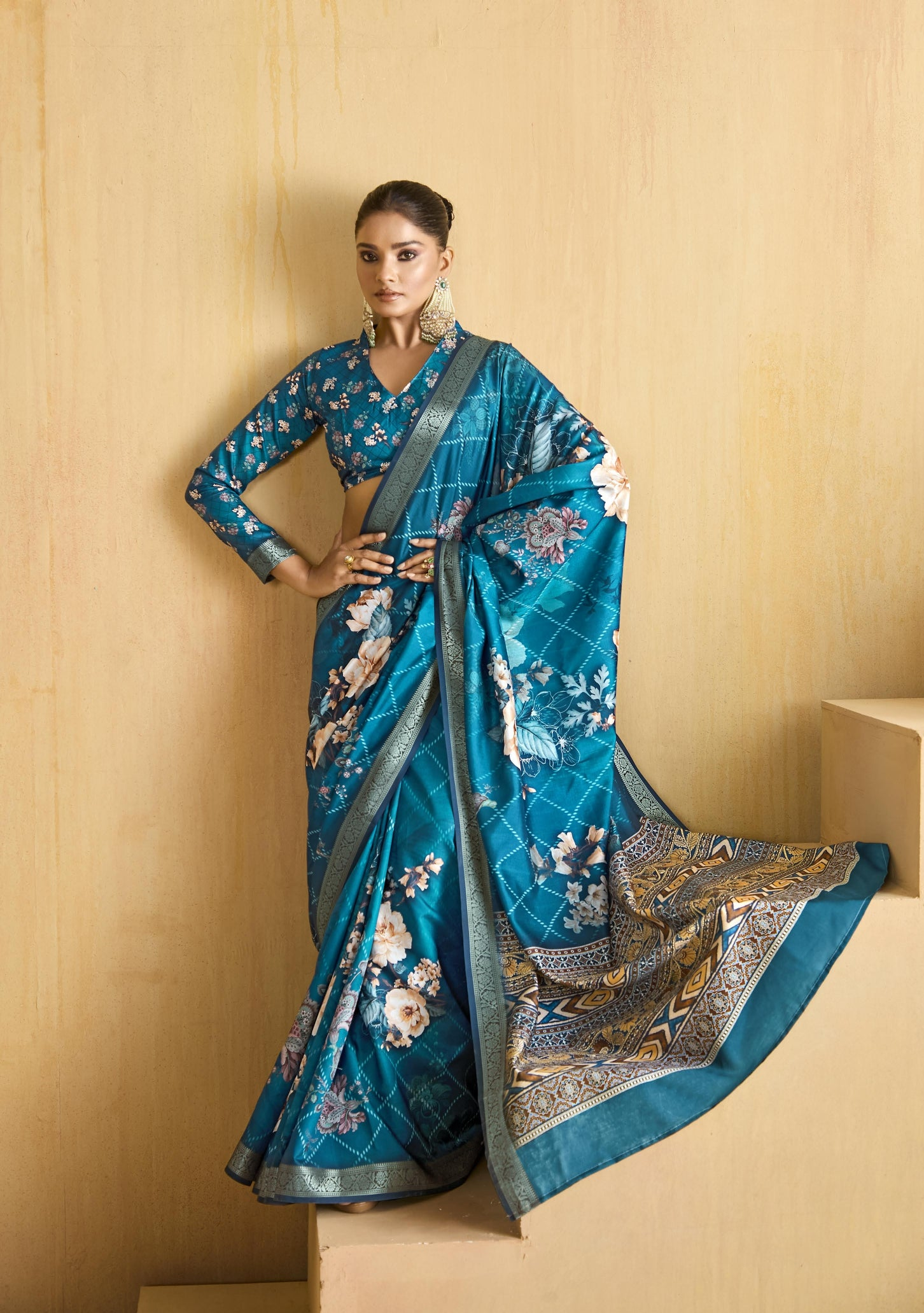 Blue Flower Soft Silk Weaving Border Saree