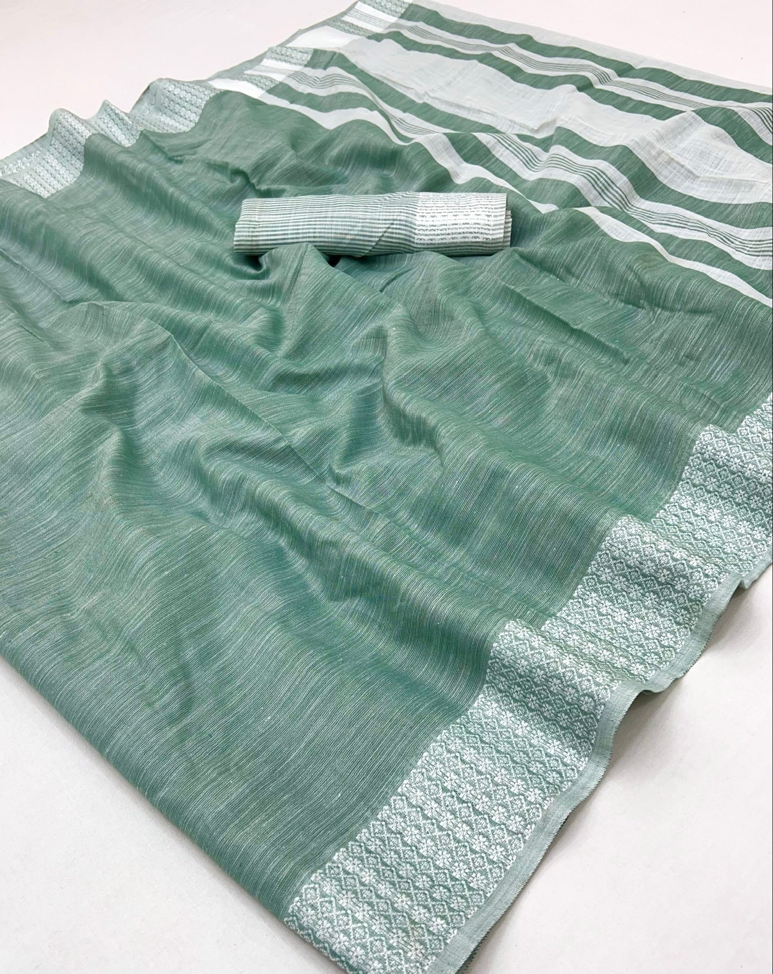 Sea Green Pure Handloom Woven Linen Soft Saree