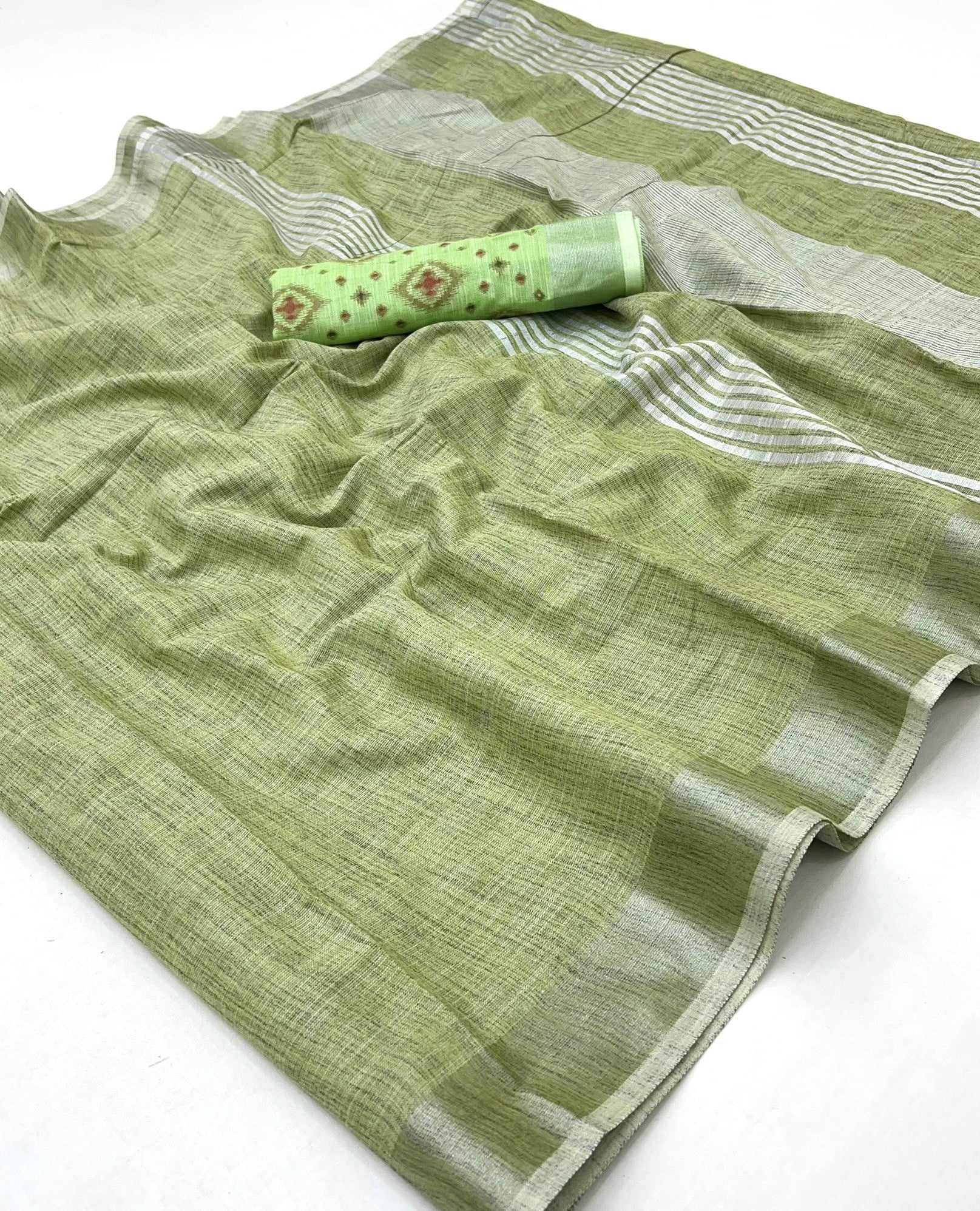 Artichoke Green Pure Handloom Woven Linen Soft Saree