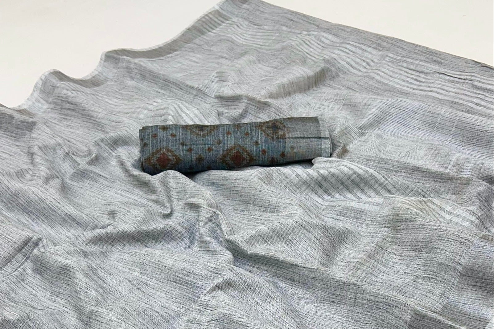 Smokey Grey Pure Handloom Woven Linen Soft Saree