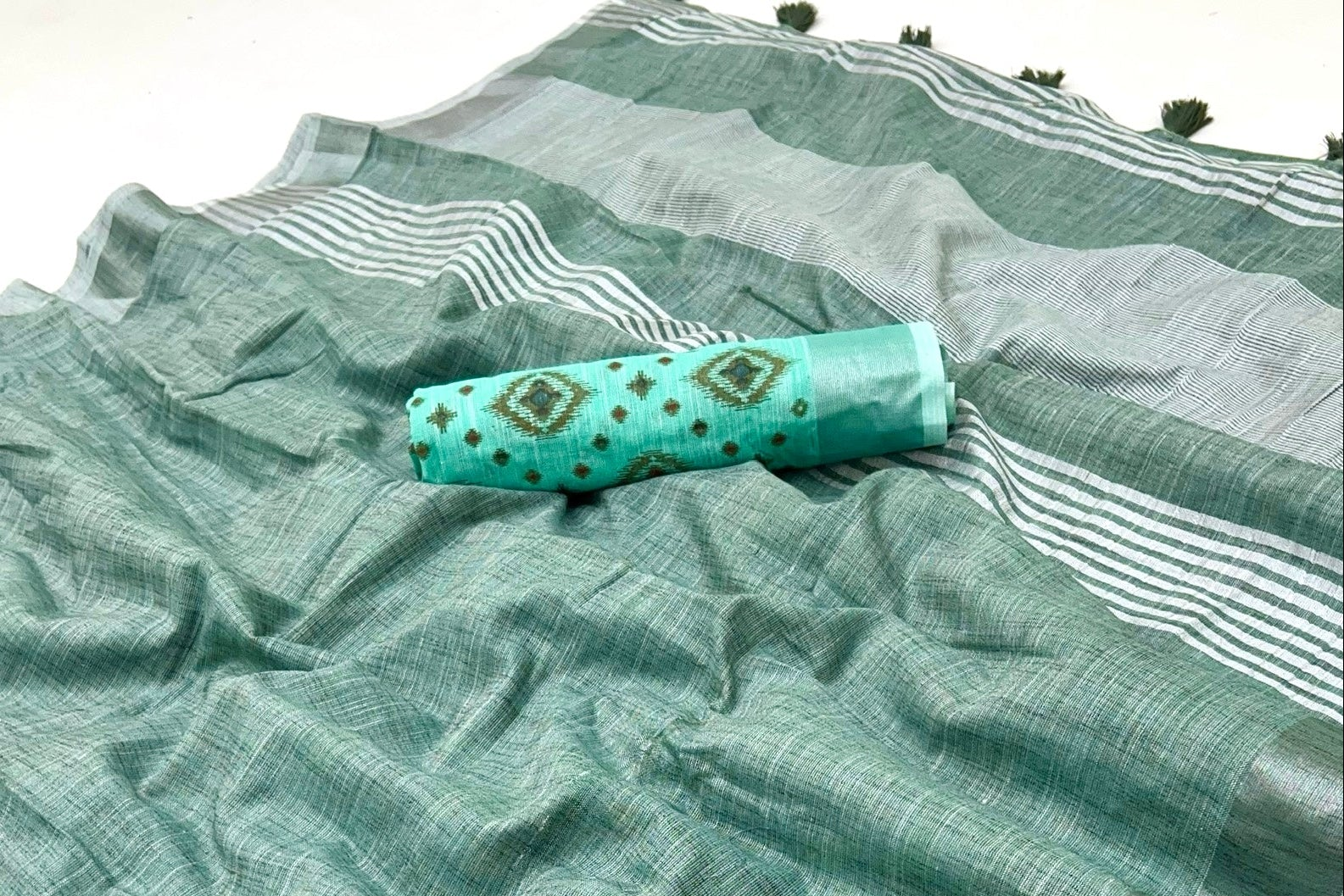 Mint Rama Pure Handloom Woven Linen Soft Saree