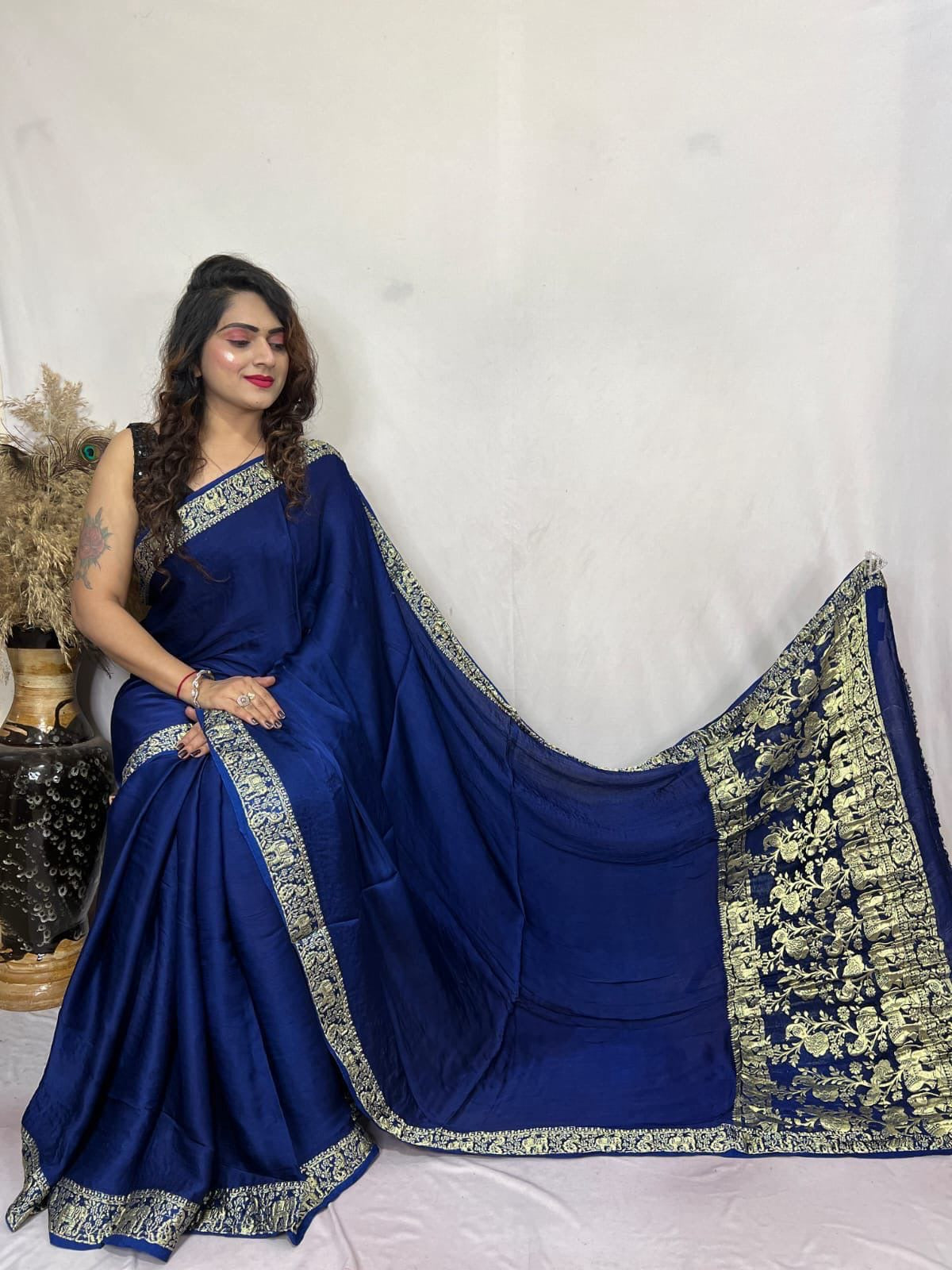 Blue Plain Gajji Silk Nakshi Border Pallu Saree