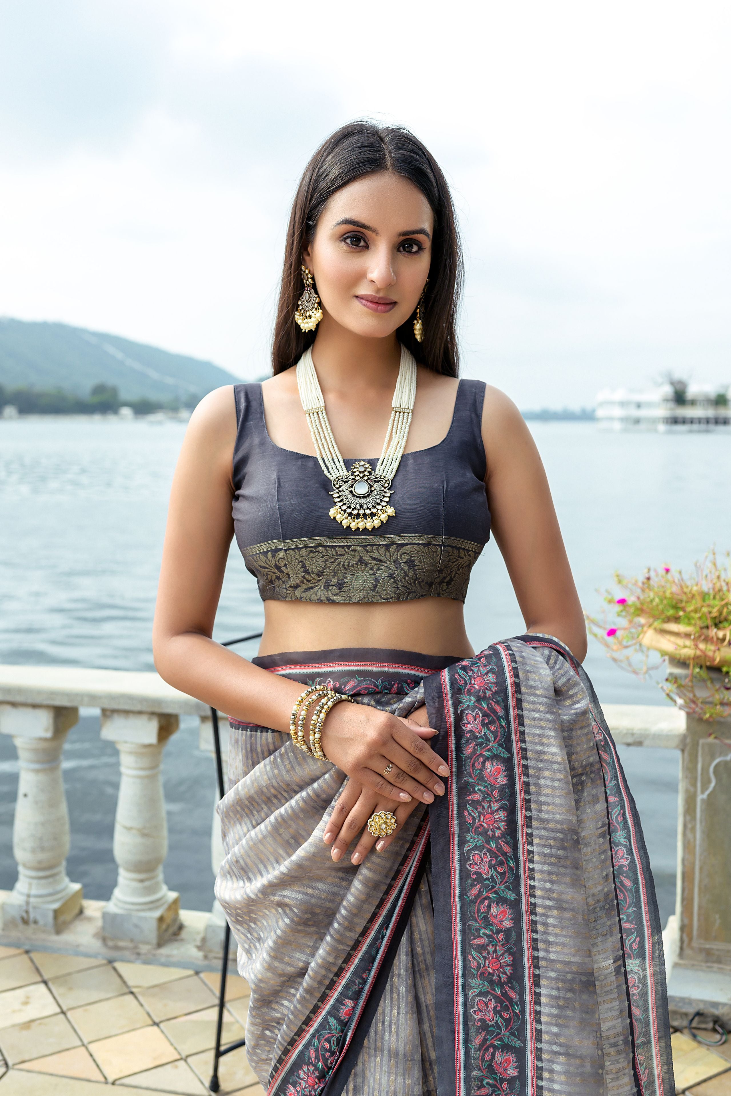 Glaucous Grey Soft Raw Silk Saree With Flower Printed Contrast Border