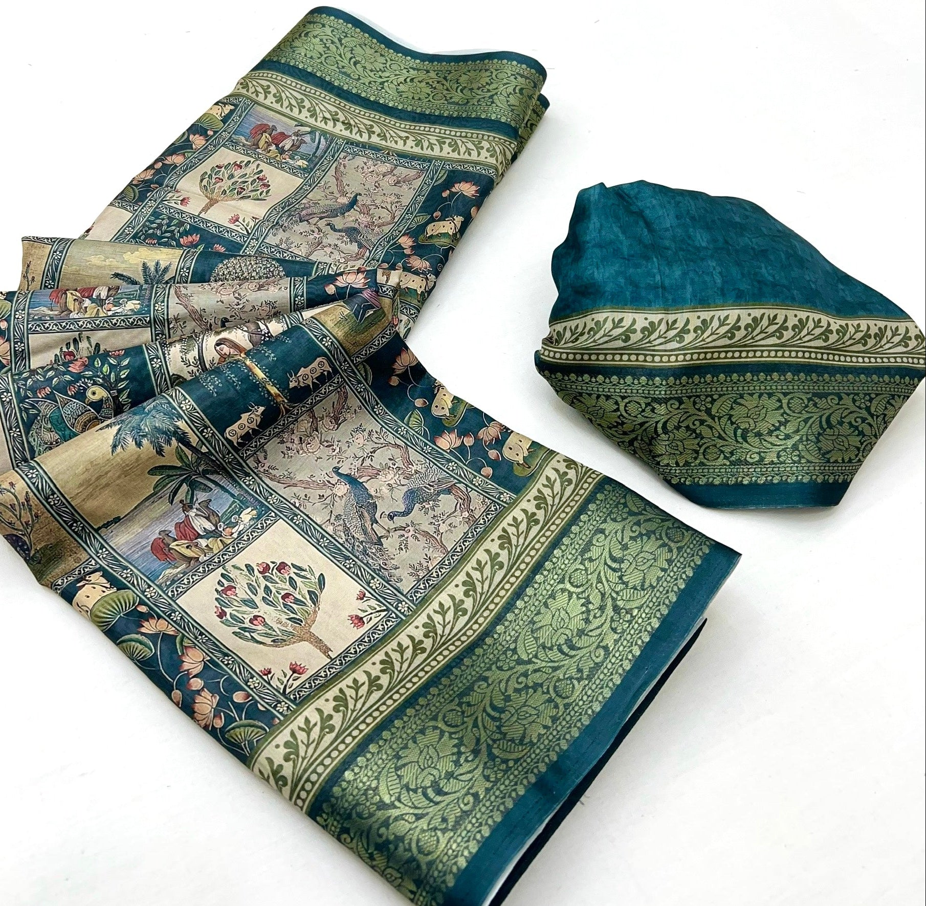 Morpich Soft Dola Silk Saree With Blouse