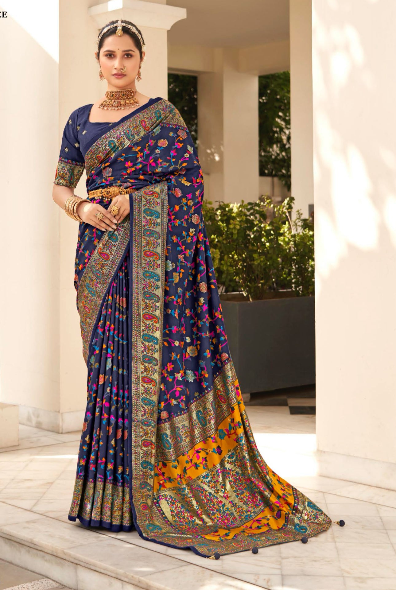 Navy blue Pashmina Printed Jamewar Silk Saree