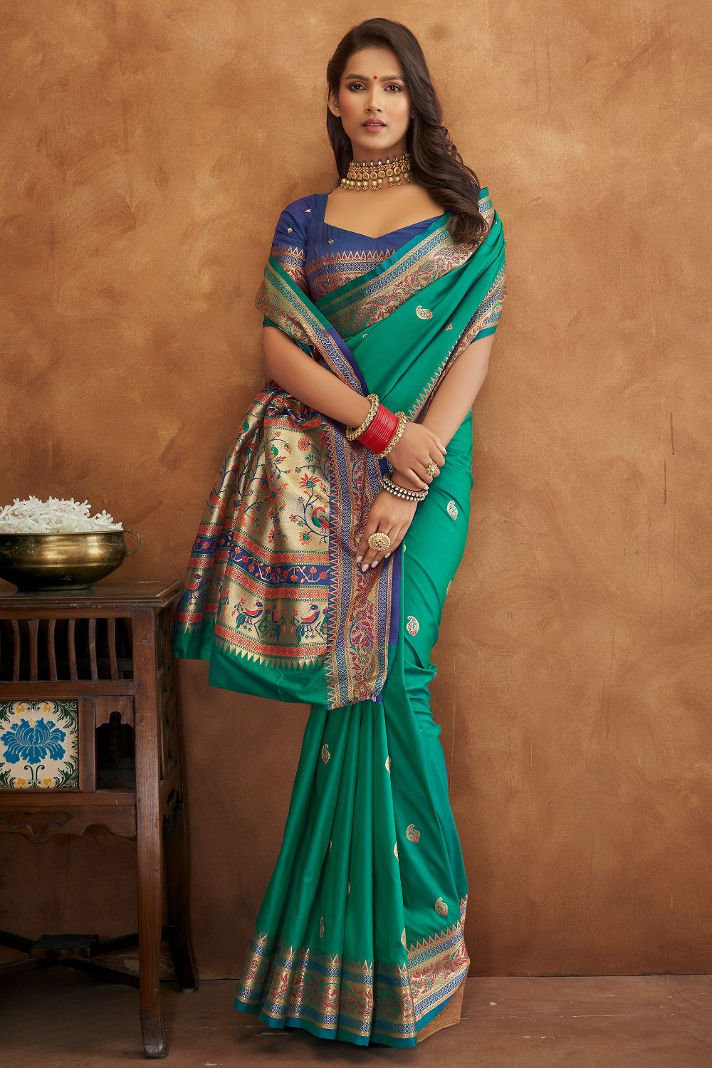 Graceful Green Soft Silk Saree with Golden Zari