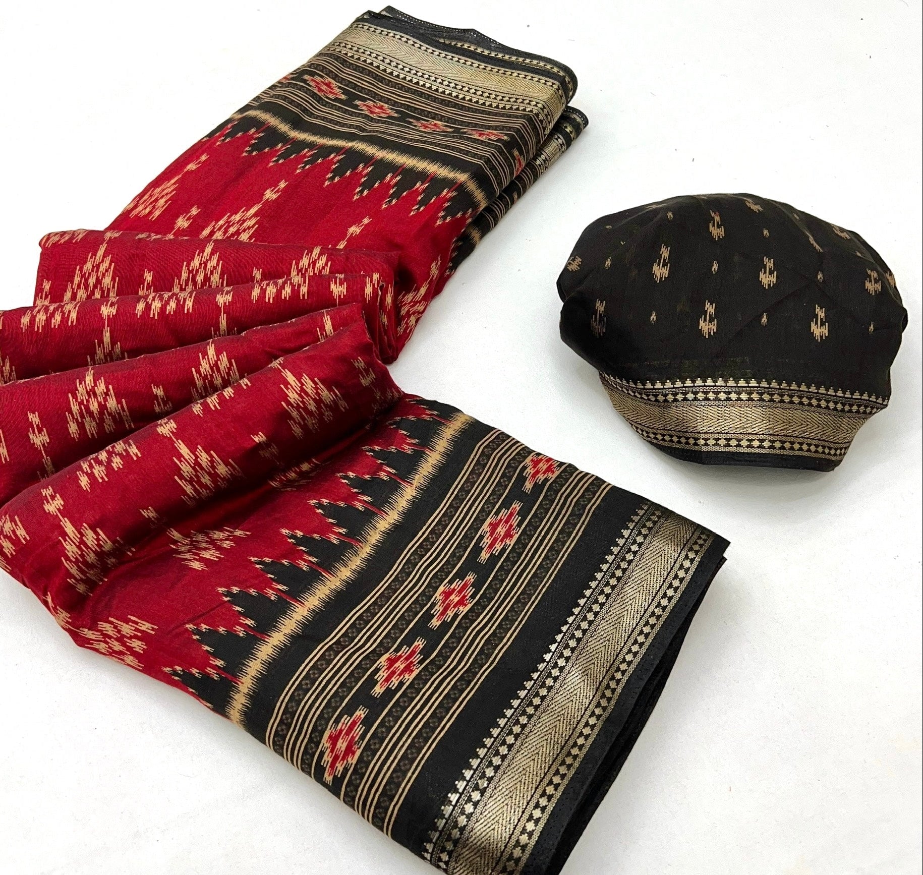 Staggering Maroon Mul Mul cotten Soft Silk saree With Blouse Piece