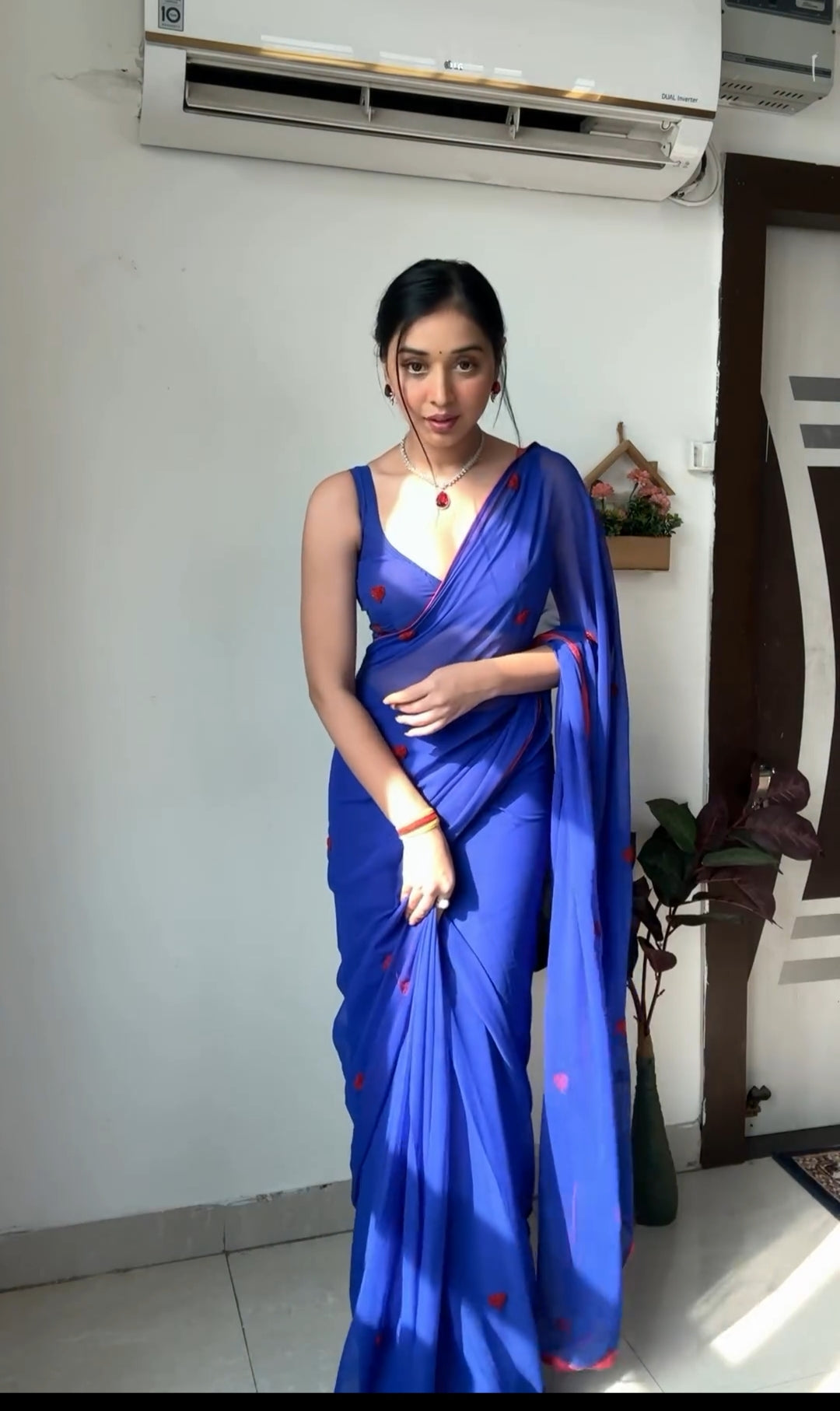 Whimsical 1-Minute Ready To Wear Blue Georgette Saree