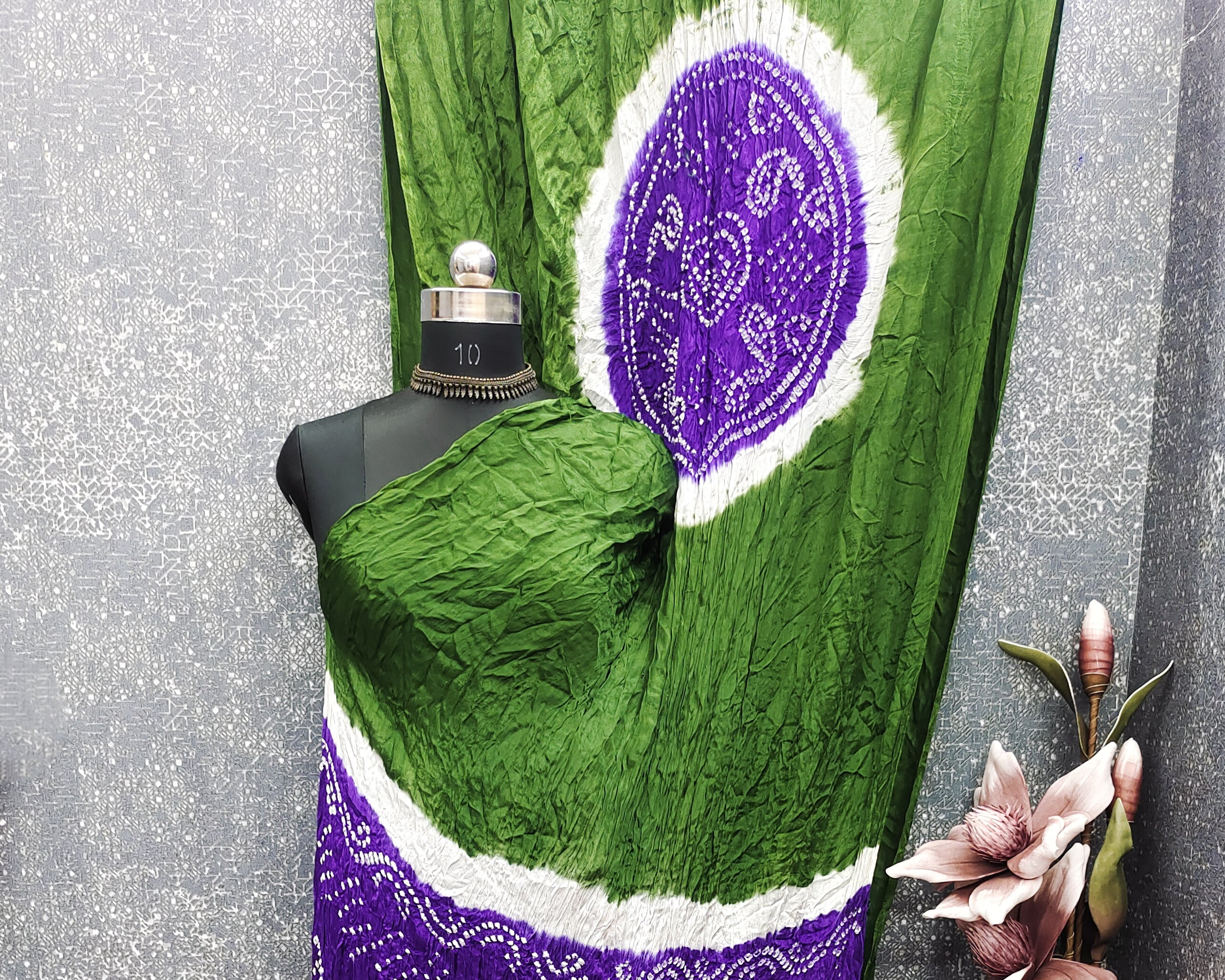 Green With Purple Kasumbo Bandhej Pure Modal Silk Shibori Bandhani With Zari Pallu