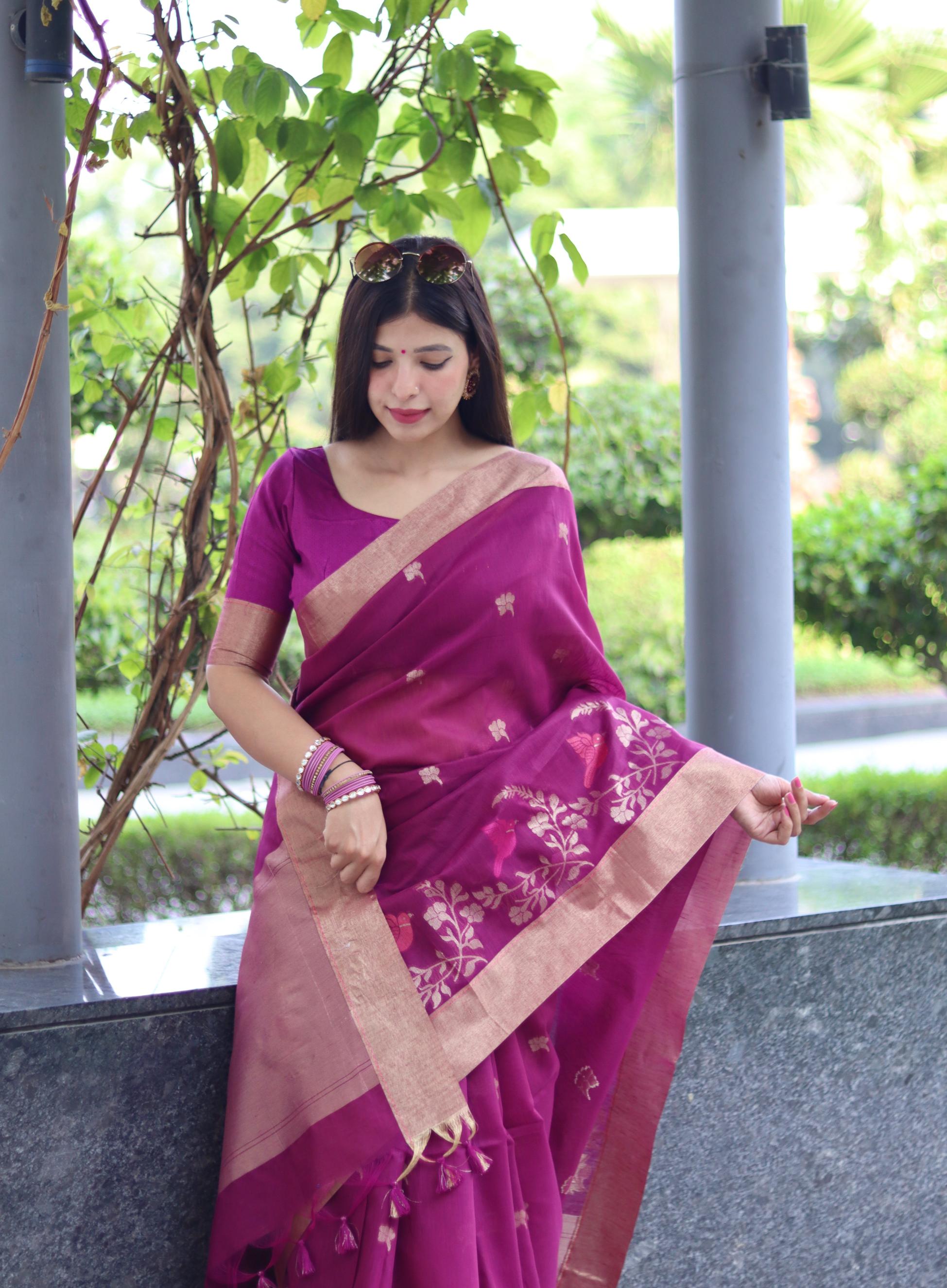 Adoring Wine Linen Silk Saree With Hypnotic Blouse Piece