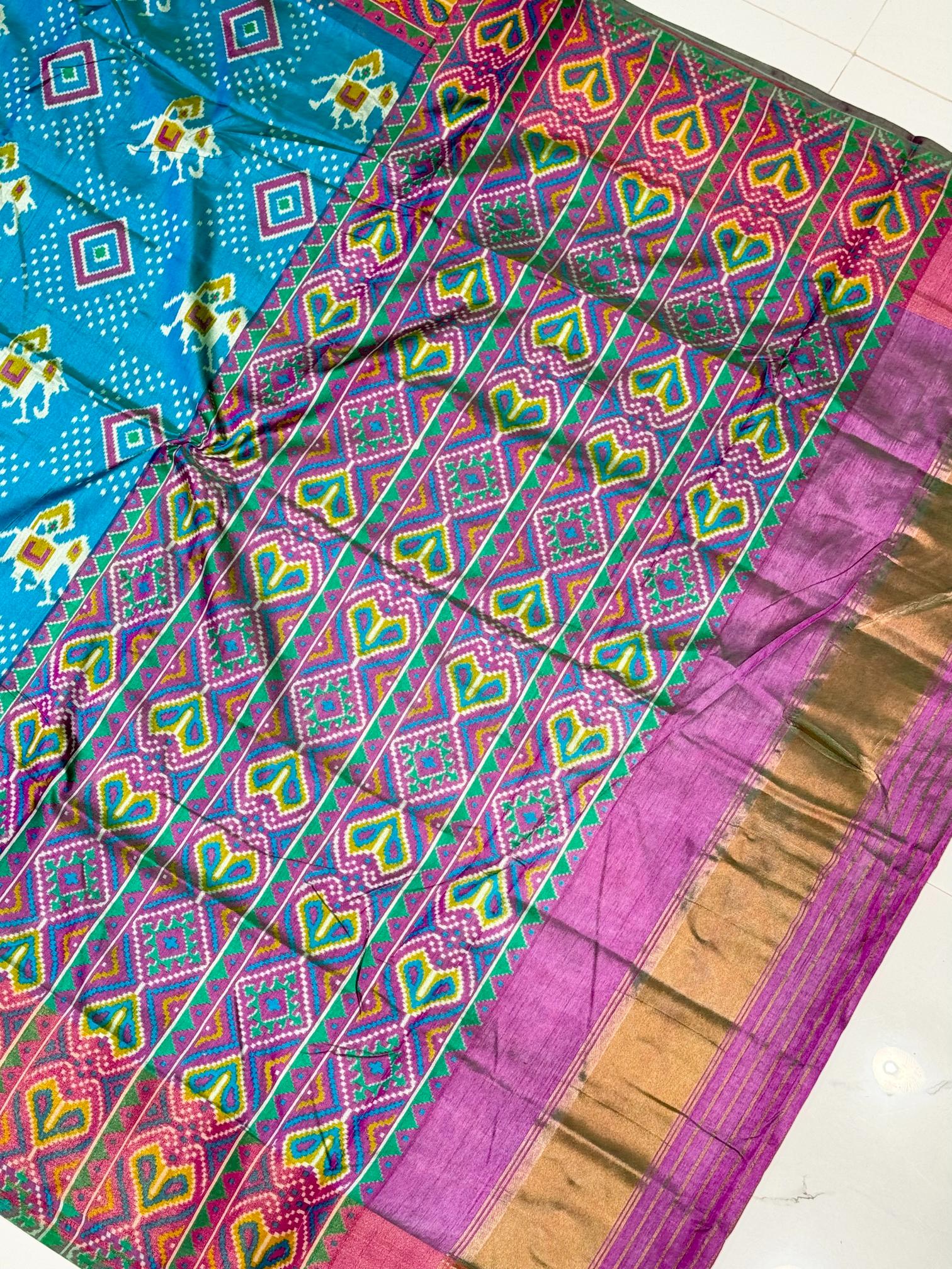 Vibrant Rama Pure Look Figure Patola Saree K2