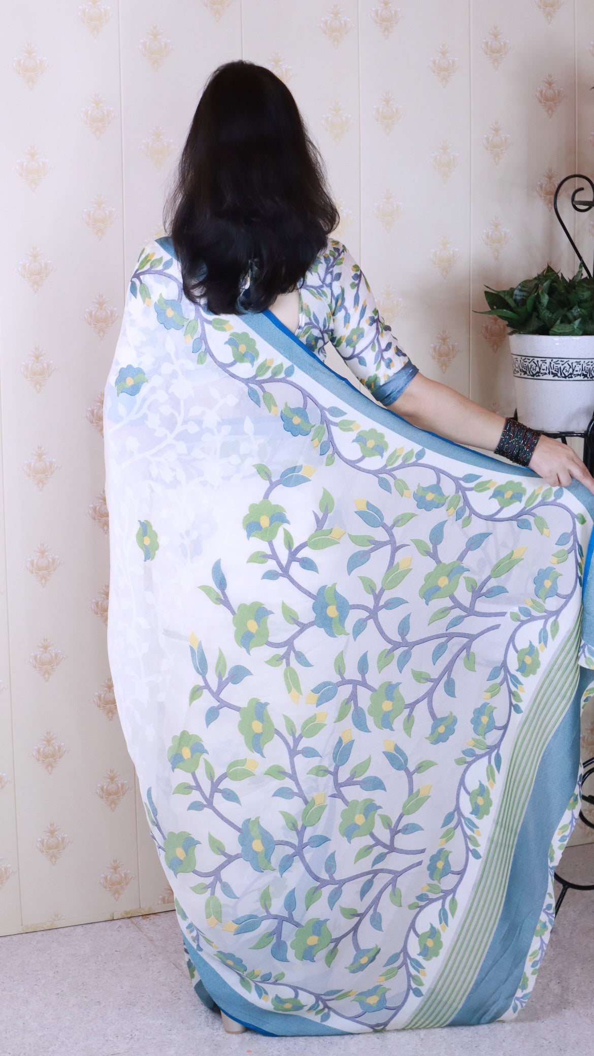 Indigo And Creamy Jamdani Soft Silk Saree