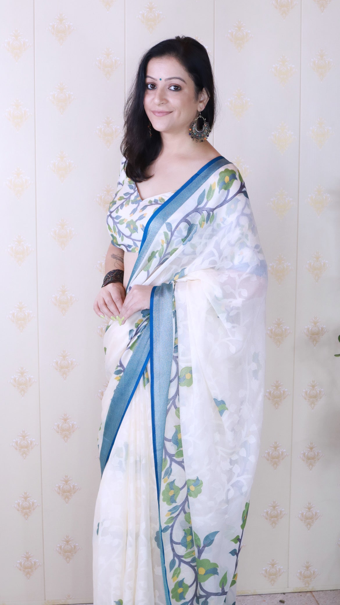 Indigo And Creamy Jamdani Soft Silk Saree