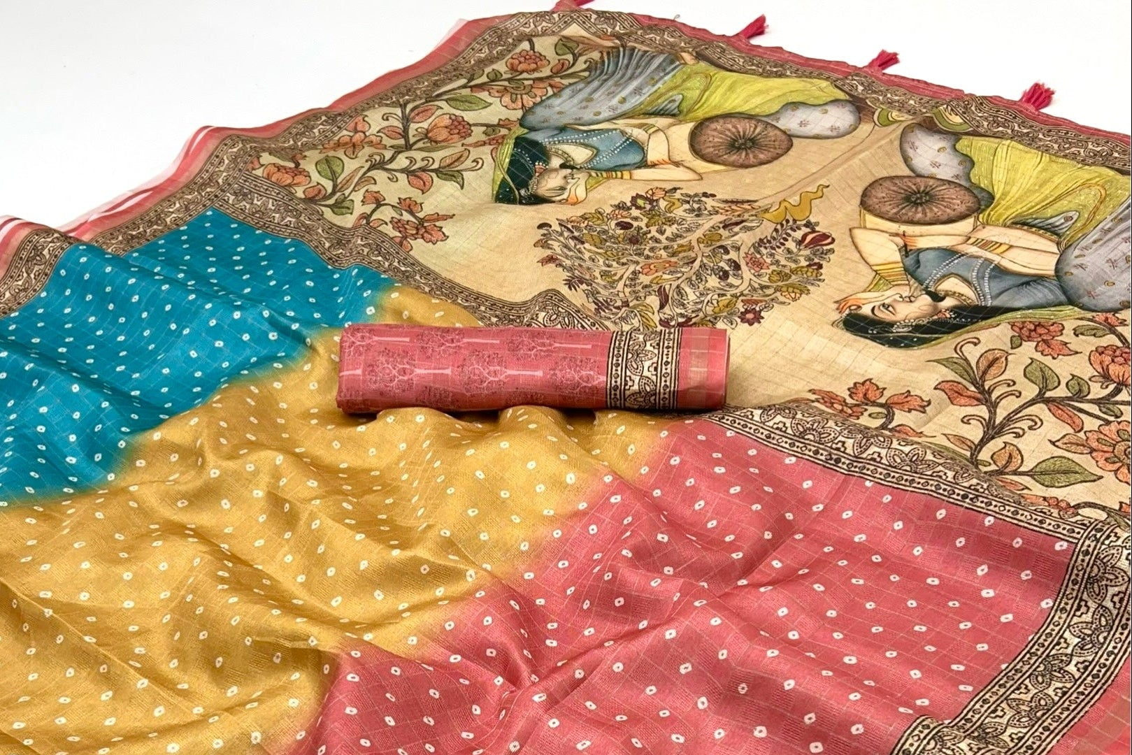 Enticing Peach Maheshwari Cotton Silk Saree With Digital Prints