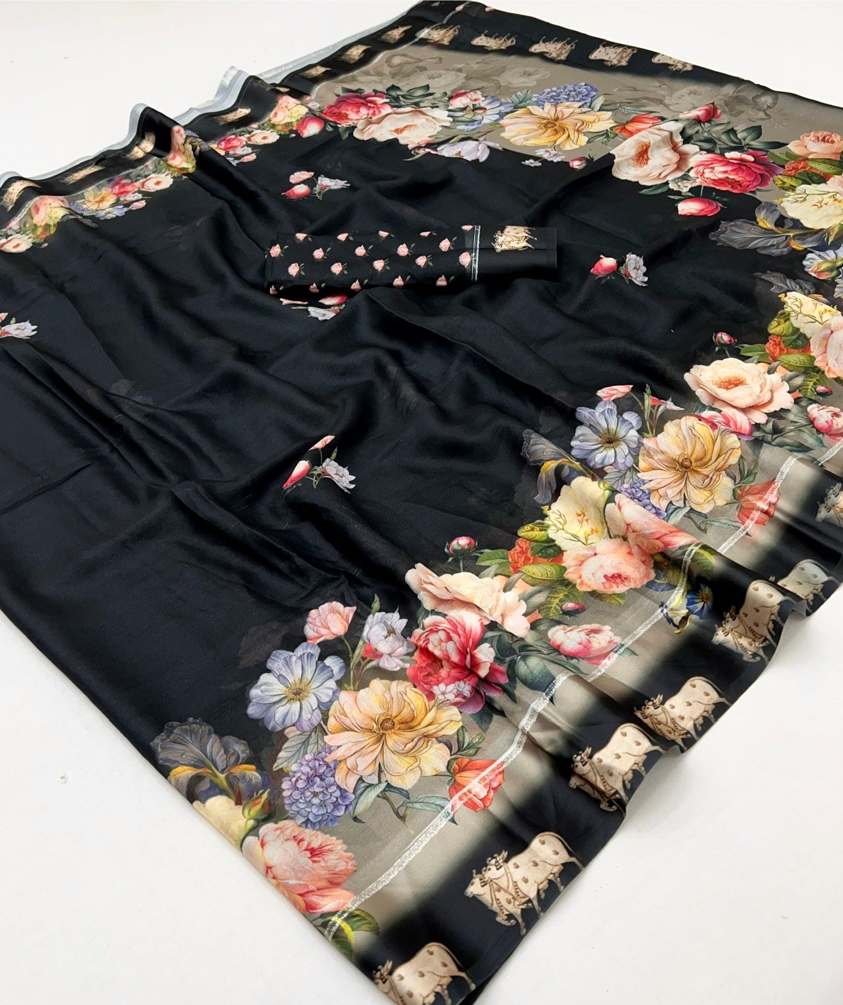 Metal Black Pure Georgette Floral Printed Trending Saree