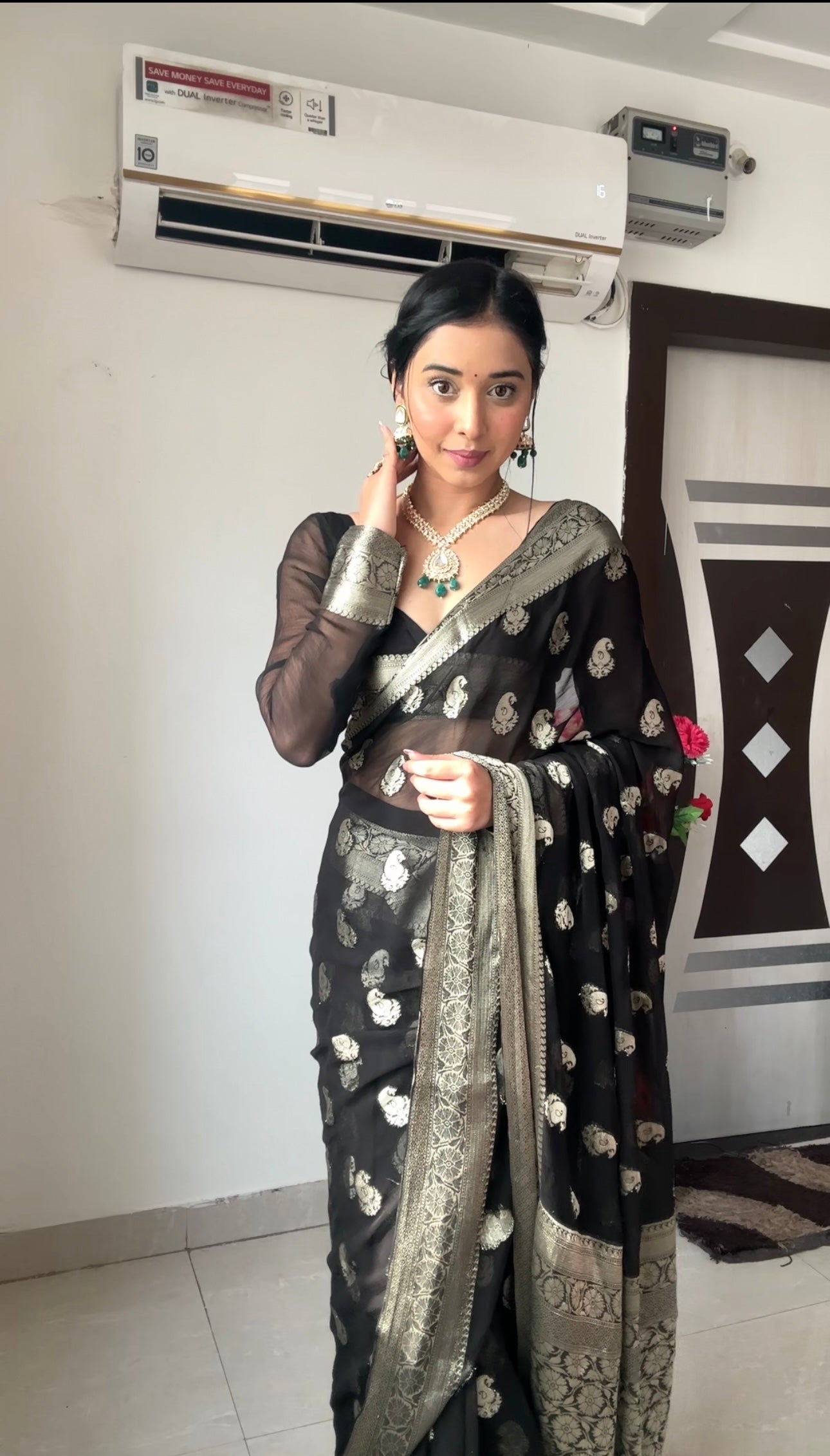 Pretty 1-Minute Ready To Wear Black Cotton Silk Saree