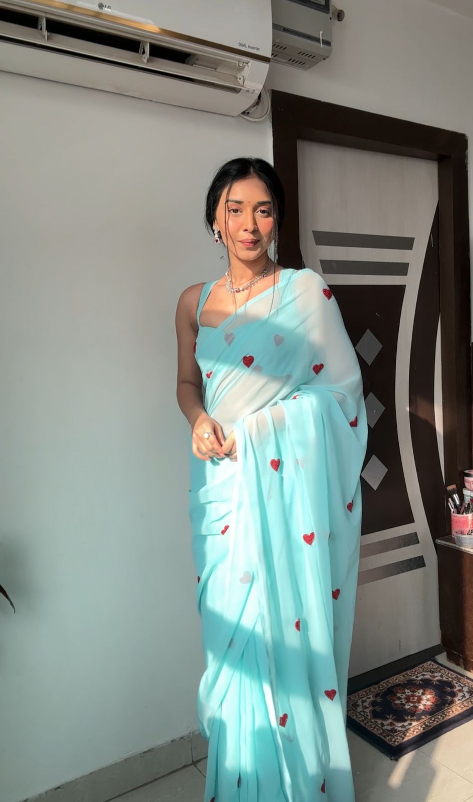 Surprising 1-Minute Ready To Wear Sky Georgette Saree