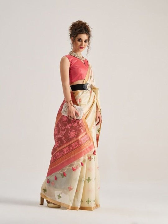 Butter Cream Patola Handloom Saree With Fancy Blouse