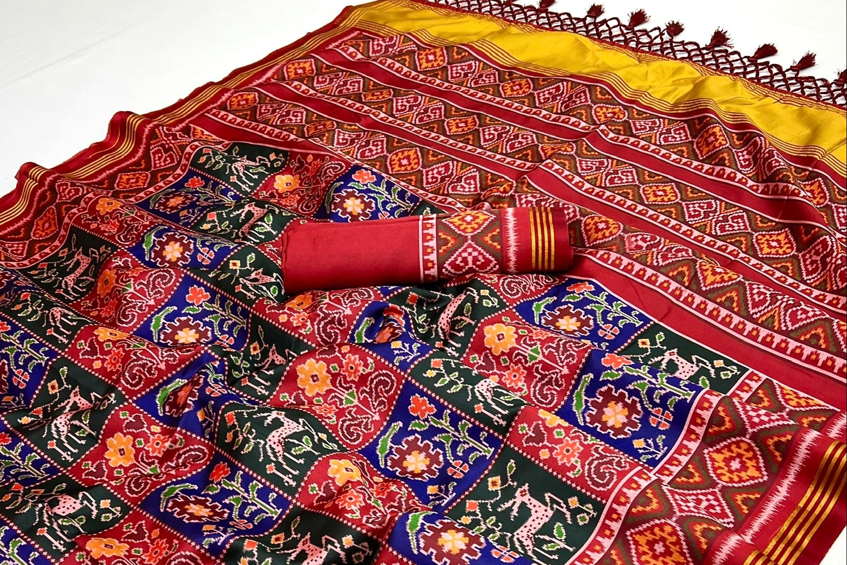 Blue With Maroon Border Handloom Patola Soft Silk Saree