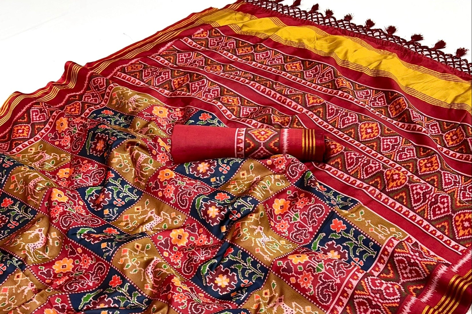 Indigo With Maroon Border Handloom Patola Soft Silk Saree