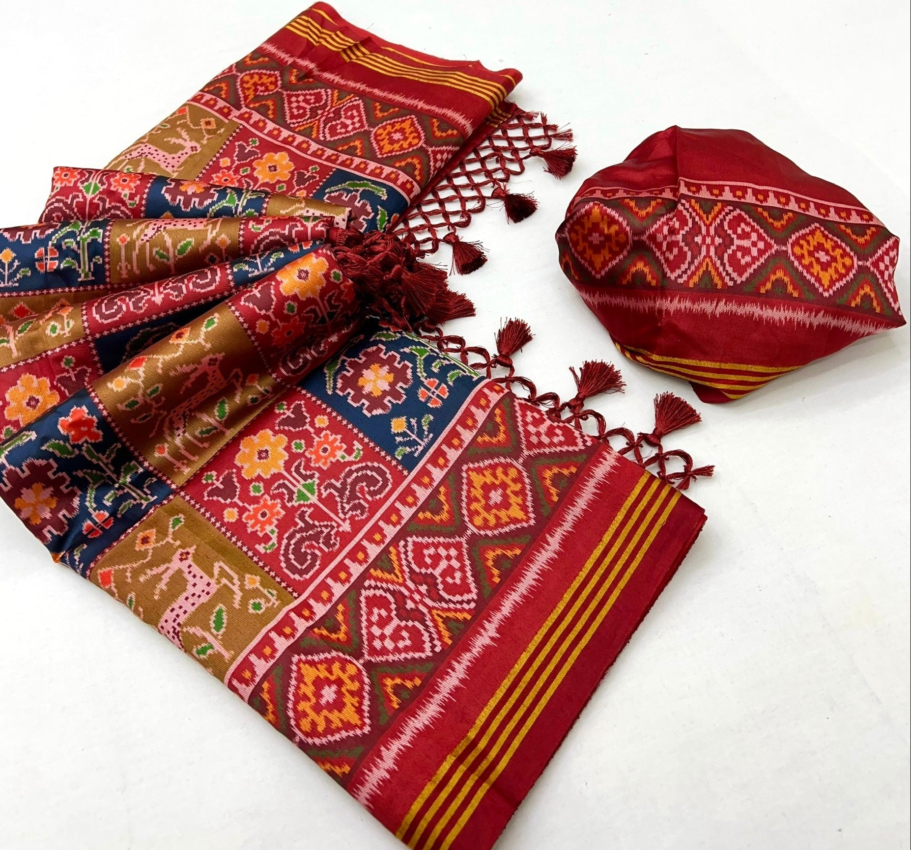 Indigo With Maroon Border Handloom Patola Soft Silk Saree