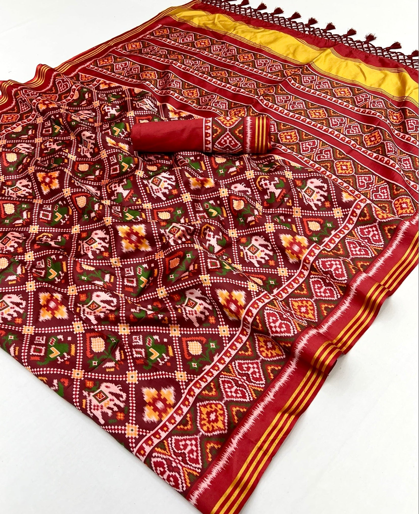 Twirling Maroon Handloom Patola Soft Silk Saree
