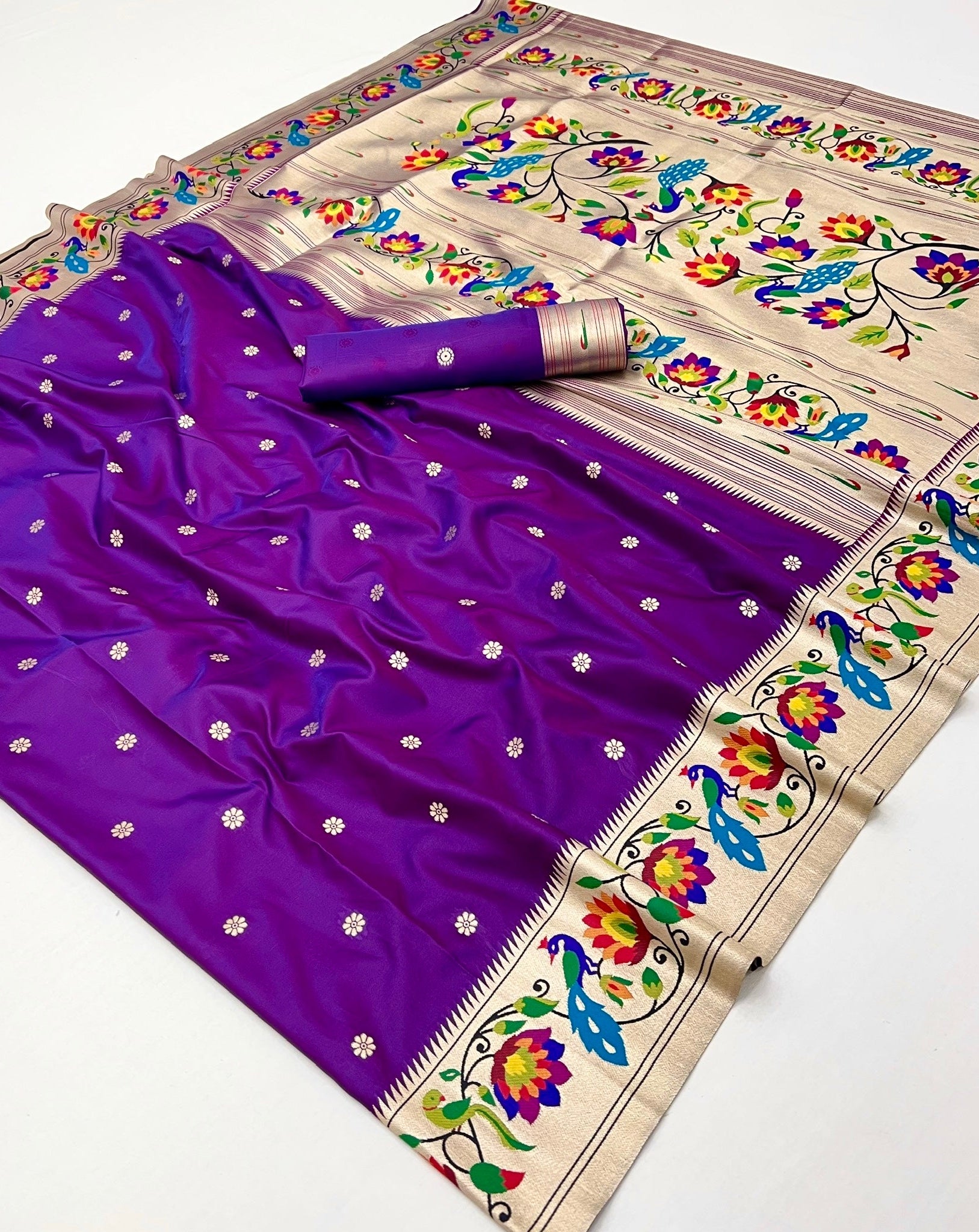Blissful Purple Paithani Silk Saree With Desirable Blouse Piece