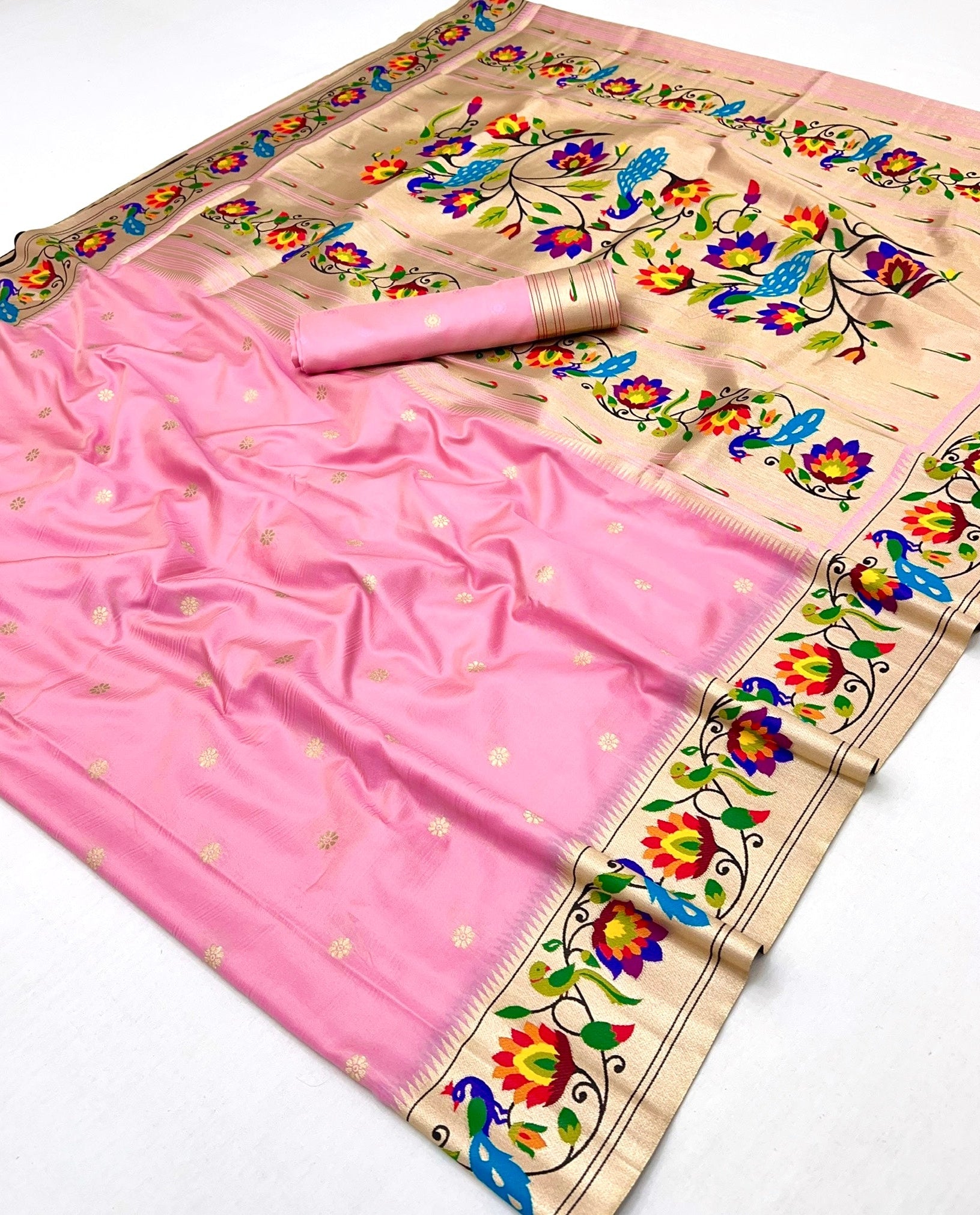 Skinny Pink Paithani Silk Saree With Gleaming Blouse Piece