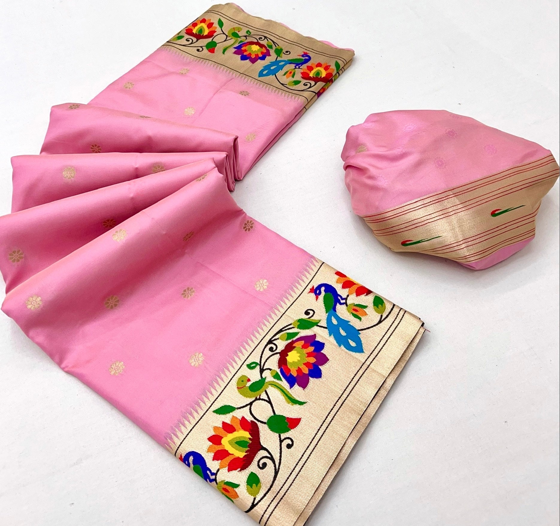 Skinny Pink Paithani Silk Saree With Gleaming Blouse Piece