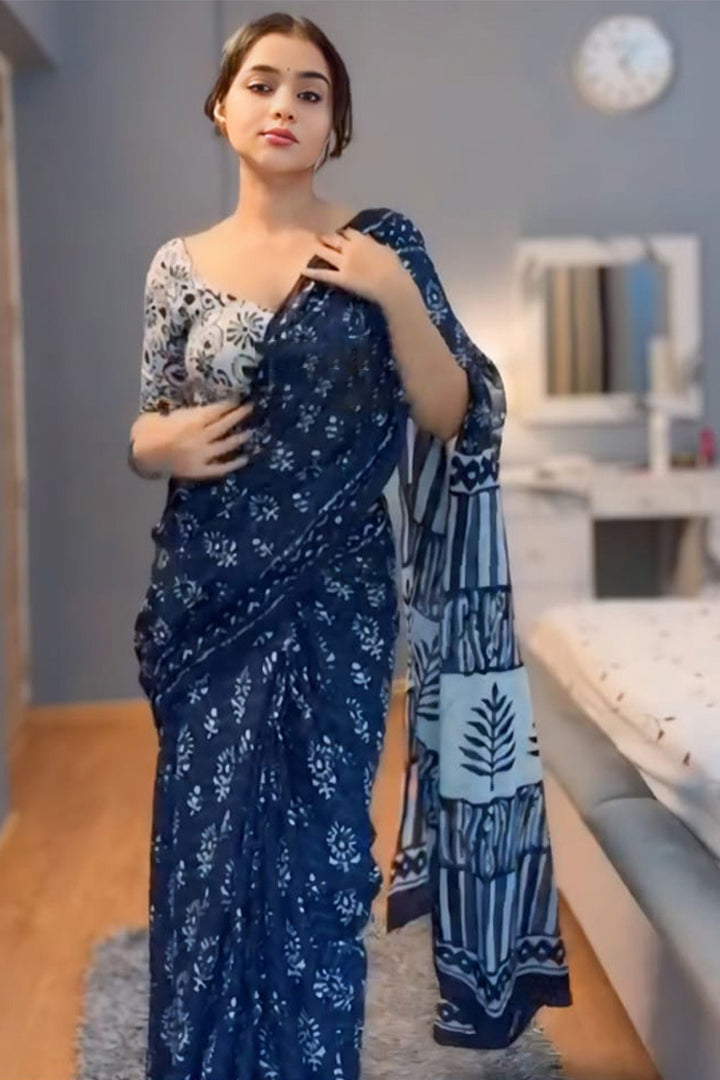 Good looking 1-Minute Ready To Wear Blue Cotton Saree