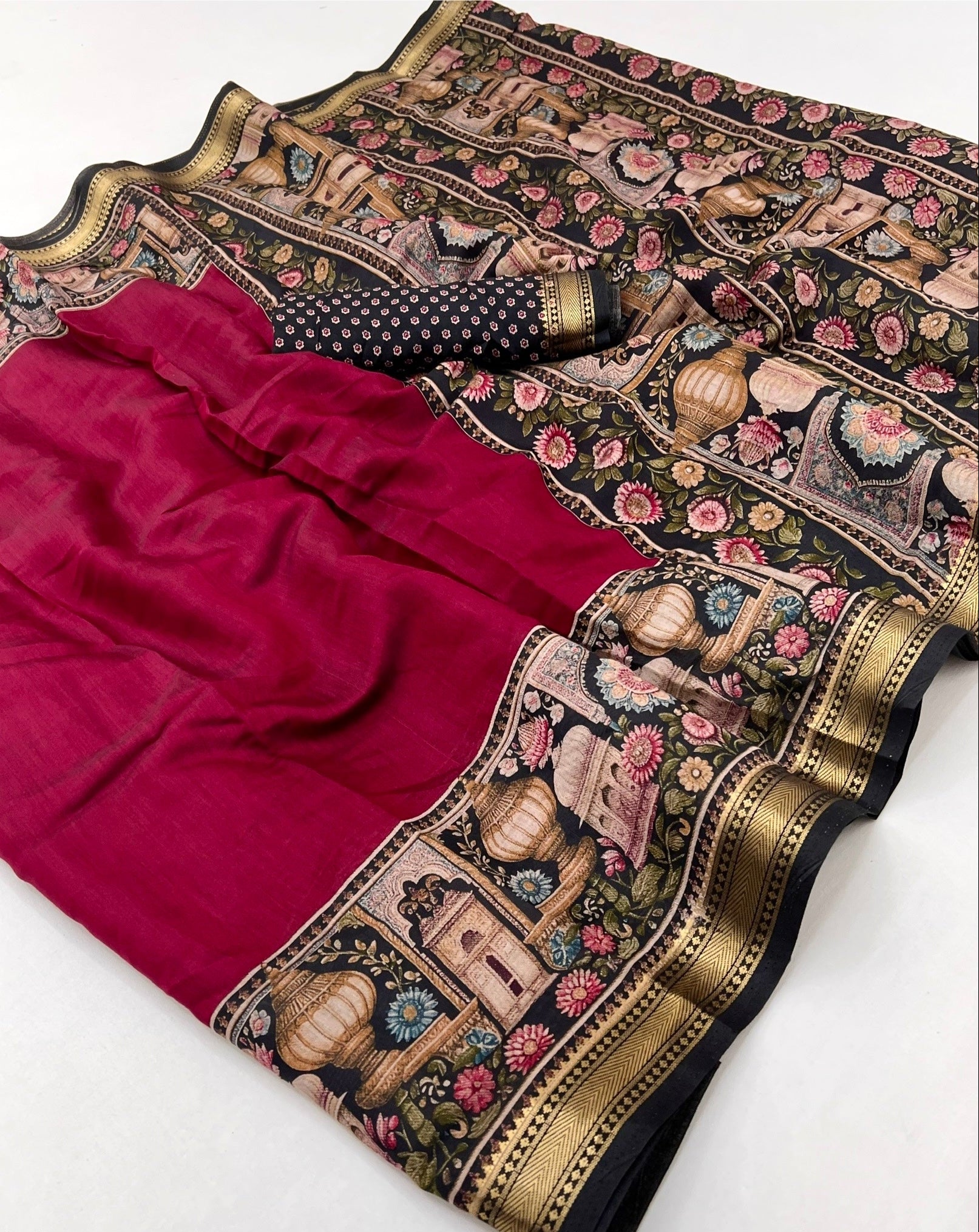 Felicitous Maroon Mul Mul Cotton Soft Saree With Blouse