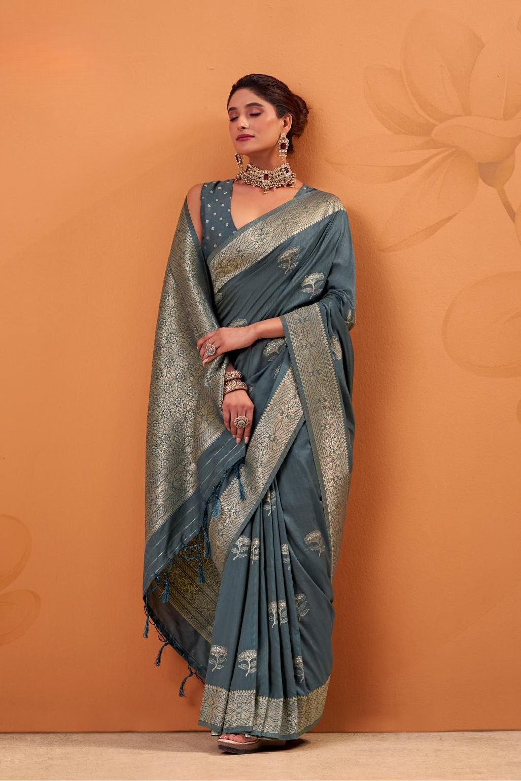 Lagniappe Grey Tussar Soft Silk Saree With Amazing Blouse piece