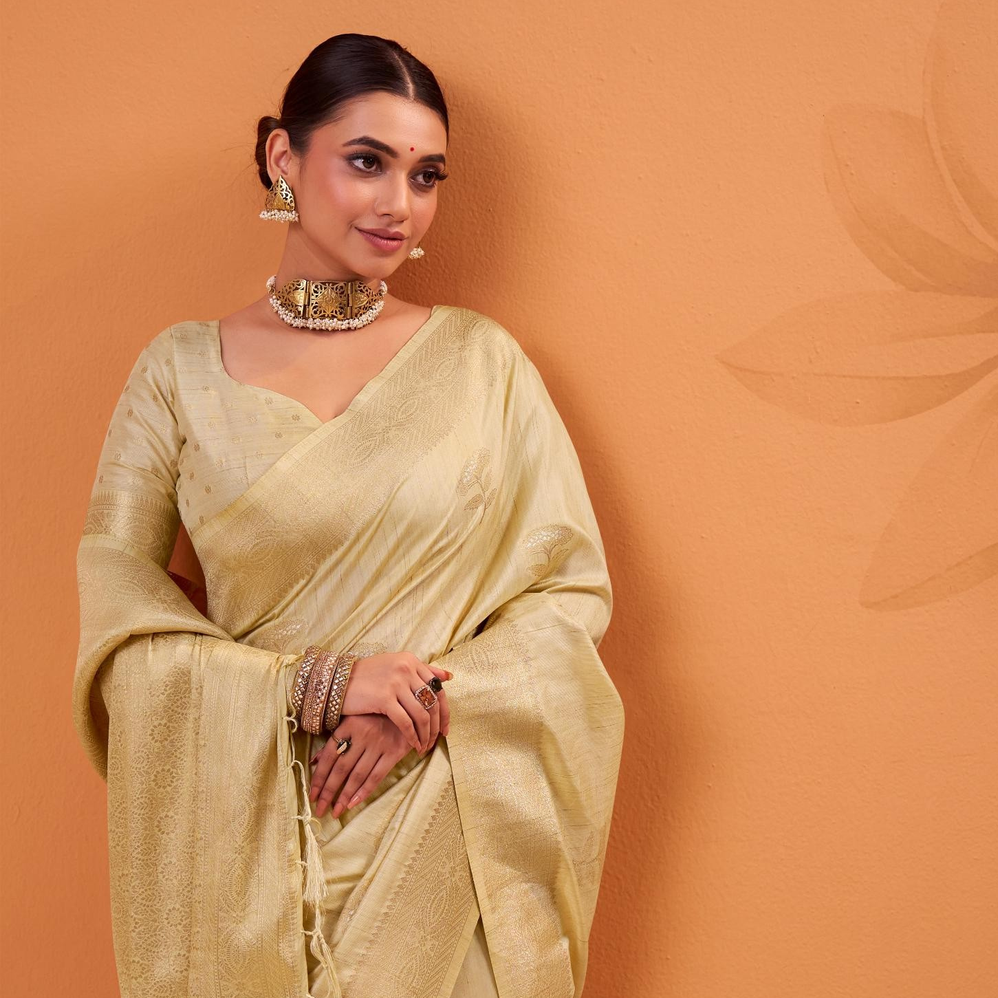 Lissome Cream Tussar Soft Silk Saree With Amazing Blouse piece