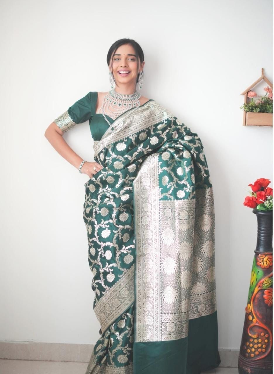 Charming 1-Minute Ready To Wear Green Soft Silk Saree